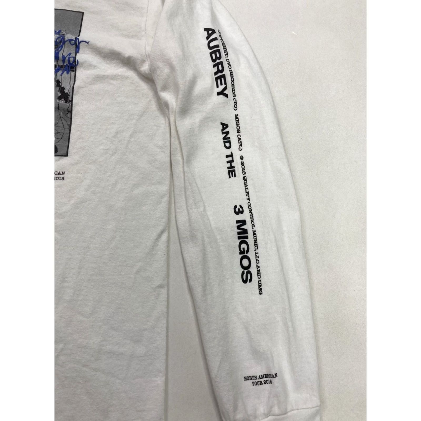 Vintage VINTAGE Drake Scorpion Aubrey & The 3 Migos 2018 Tour Graphic T-shirt Women Small Music Shirt Mens Girls Boys - Note: This isn't correct per rules. Size S / US 4 / IT 40 - 3 Thumbnail
