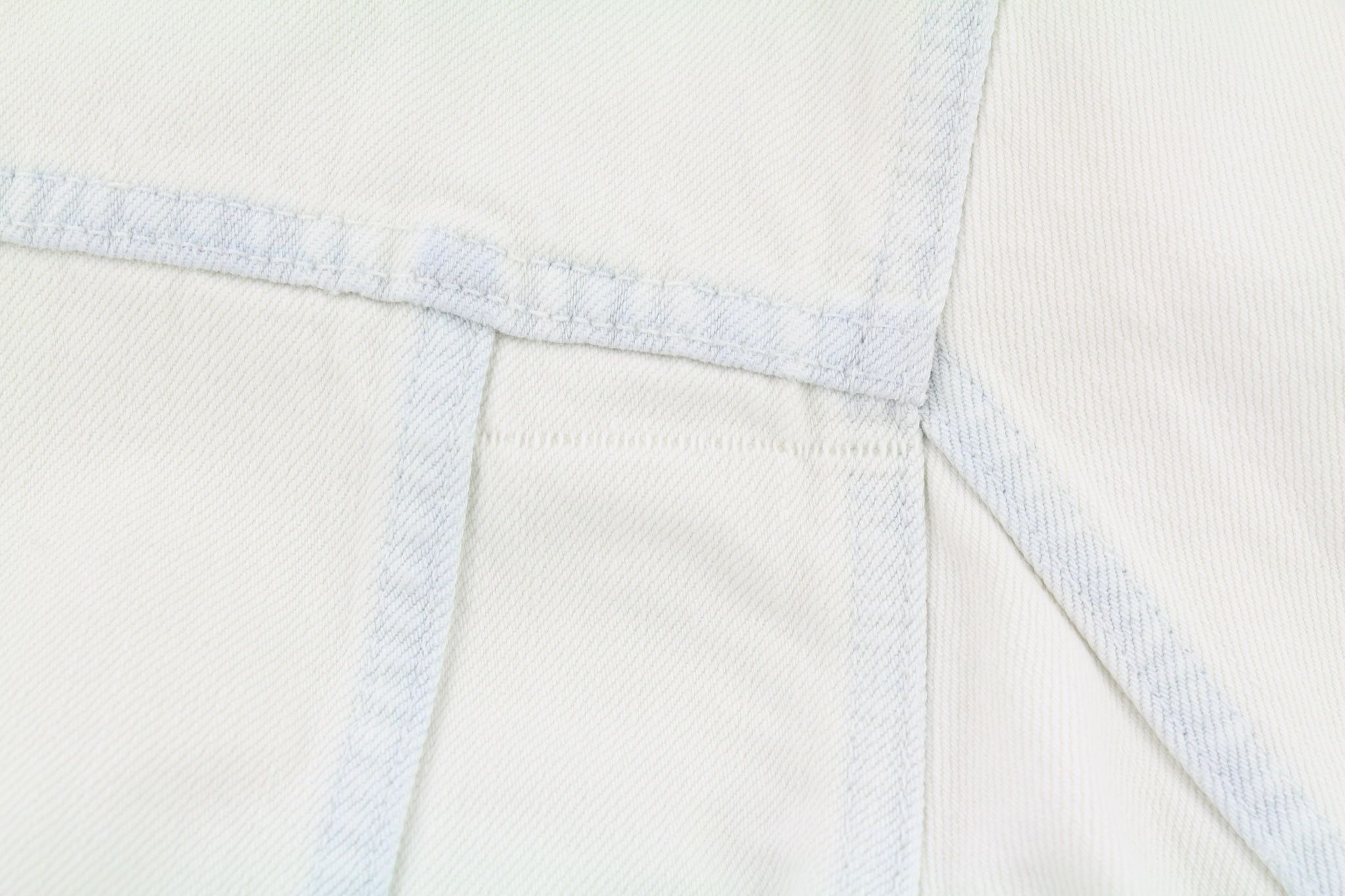 Nudie Jeans TERRY XL Extreme Bleach Light Jacket 81037 Size US XL / EU 56 / 4 - 9 Thumbnail