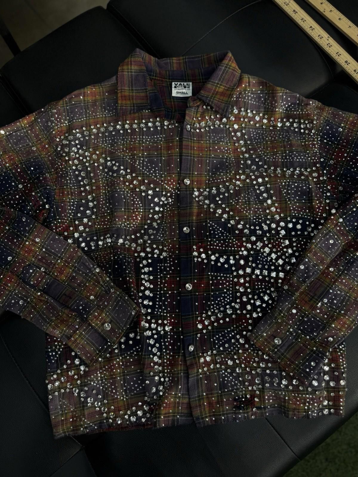 Vale Valley Dreams Full Crystal Stone Flannel Size (S) New Size US S / EU 44-46 / 1 - 3 Thumbnail