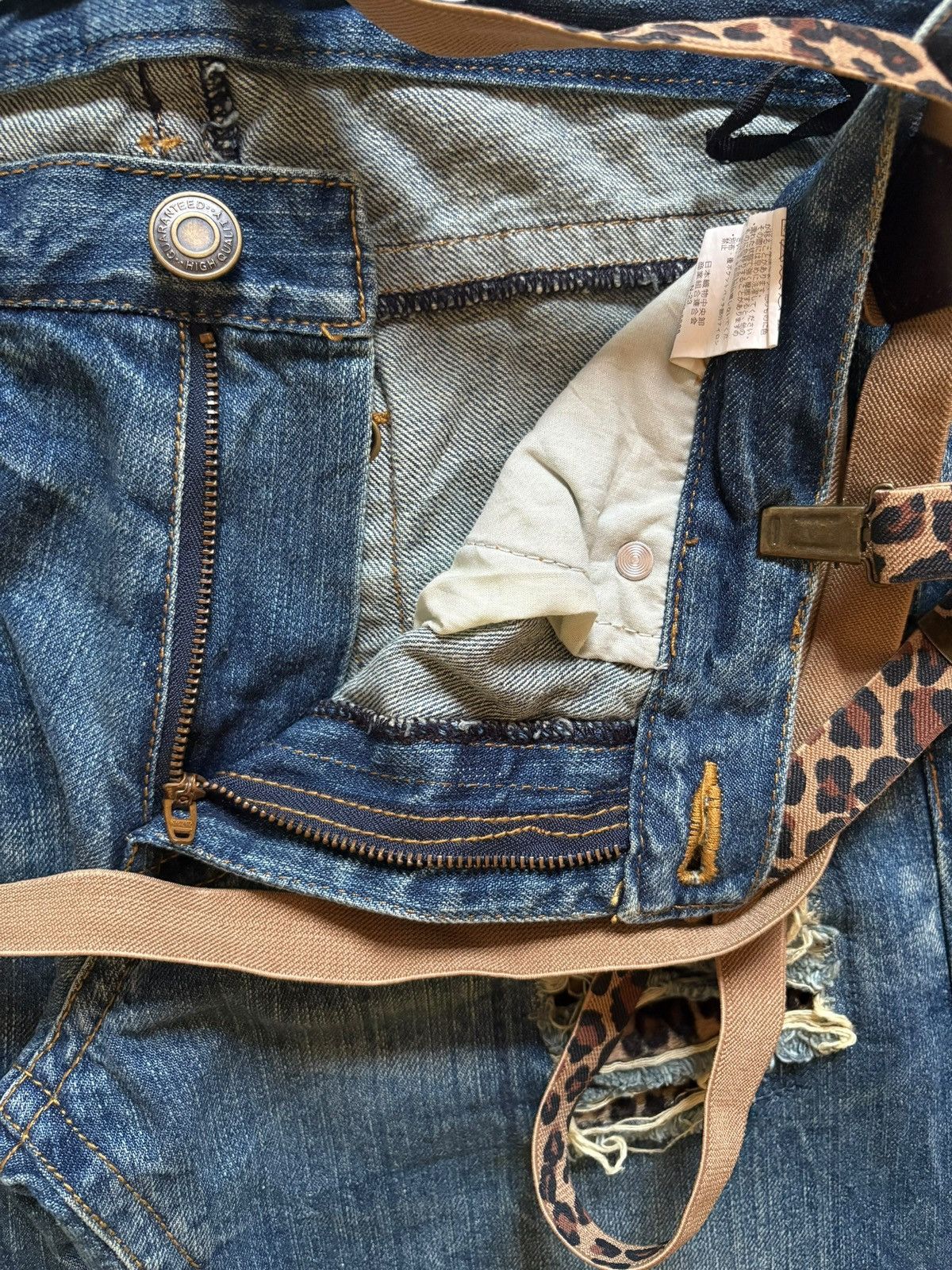 Japanese Brand SALES🔥Vintage Japanese Brand Leopard Patch Baggy Jeans Size 33" - 9 Thumbnail