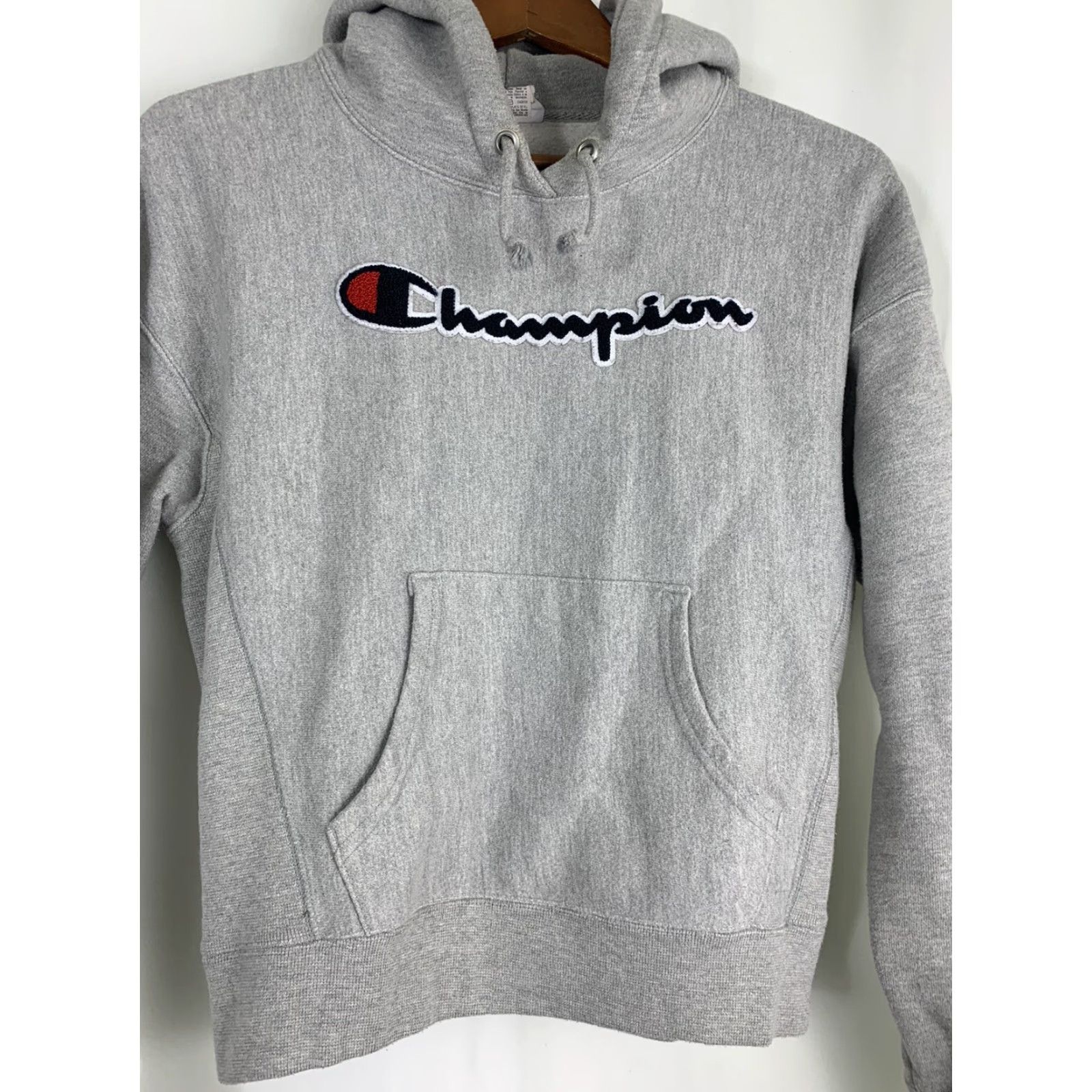 Champion Champion Hoodie Women’s Small Gray Reverse Weave Embroidered Spellout Pullover Pullover Hooded Sweatshirt Size S / US 4 / IT 40 - 4 Thumbnail