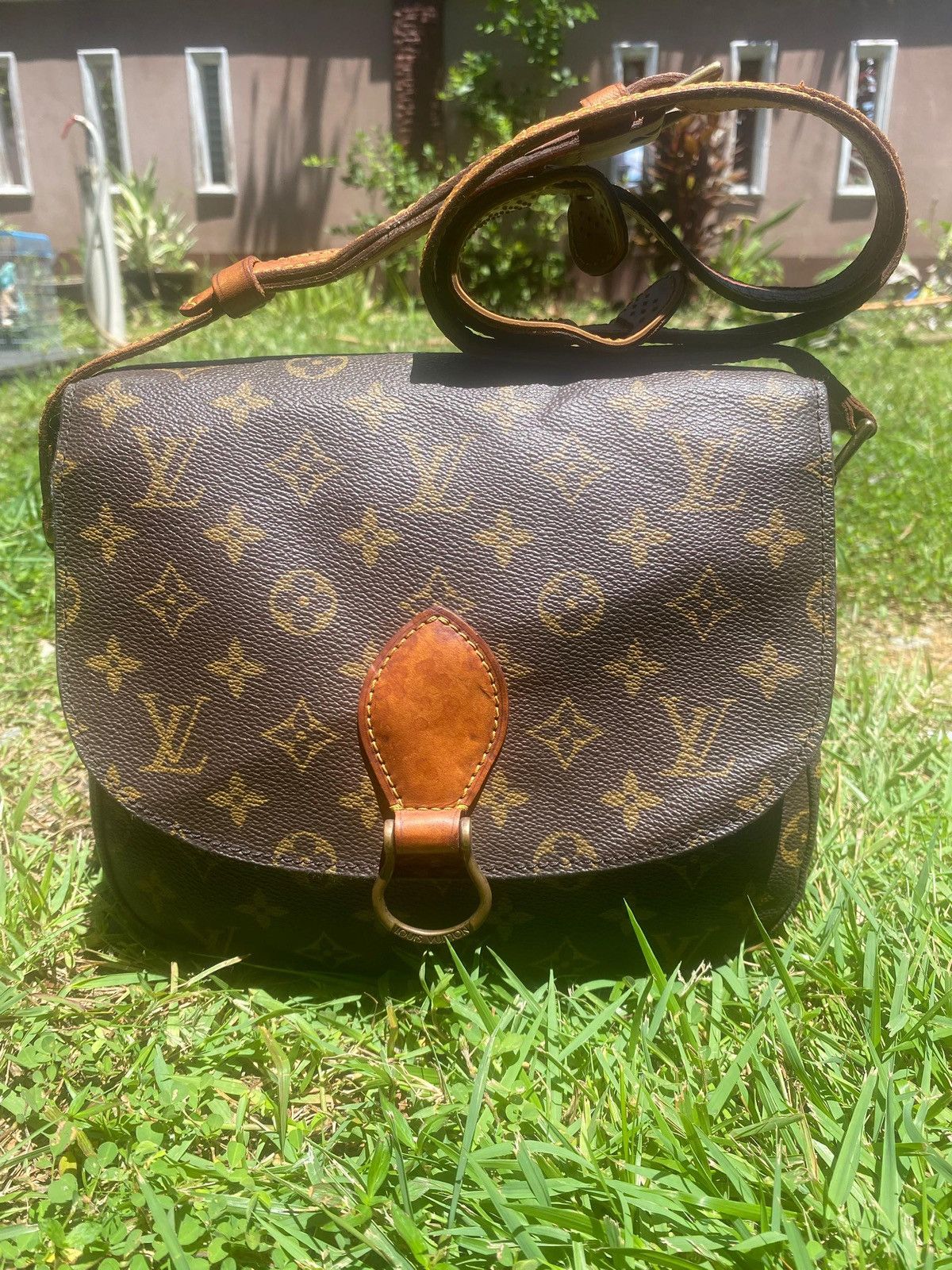 Louis Vuitton Authentic Vintage LOUOS VUITTON Monogram Saint Cloud GM Size ONE SIZE - 2 Thumbnail