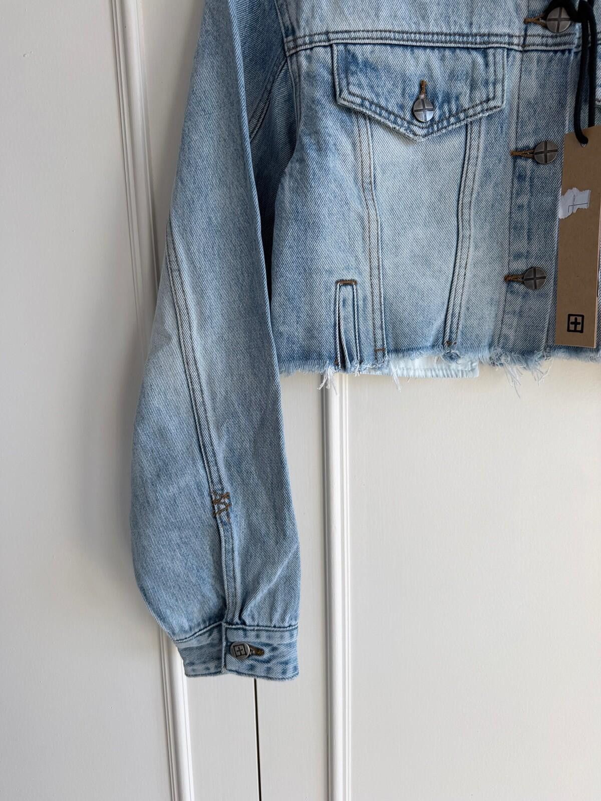 Ksubi new Ksubi womens denim Jacket top small s 8 blue torn up 2 Size S / US 4 / IT 40 - 4 Thumbnail