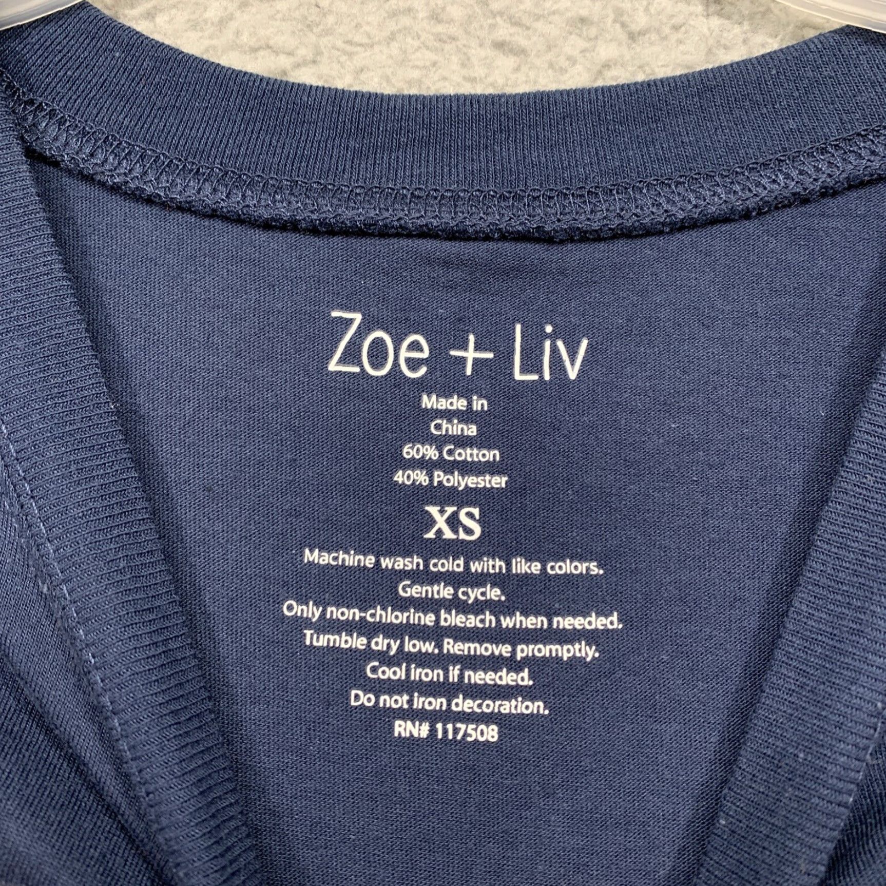 Vintage Zoe + Liv T-Shirt XS Long Sleeve Navy Blue White Hugs & Knishes NWT Ladies Shirt Long Sleeve Navy Blue White Hugs & Knishes NWT XS Womens Size XS / US 0-2 / IT 36-38 - 7 Thumbnail