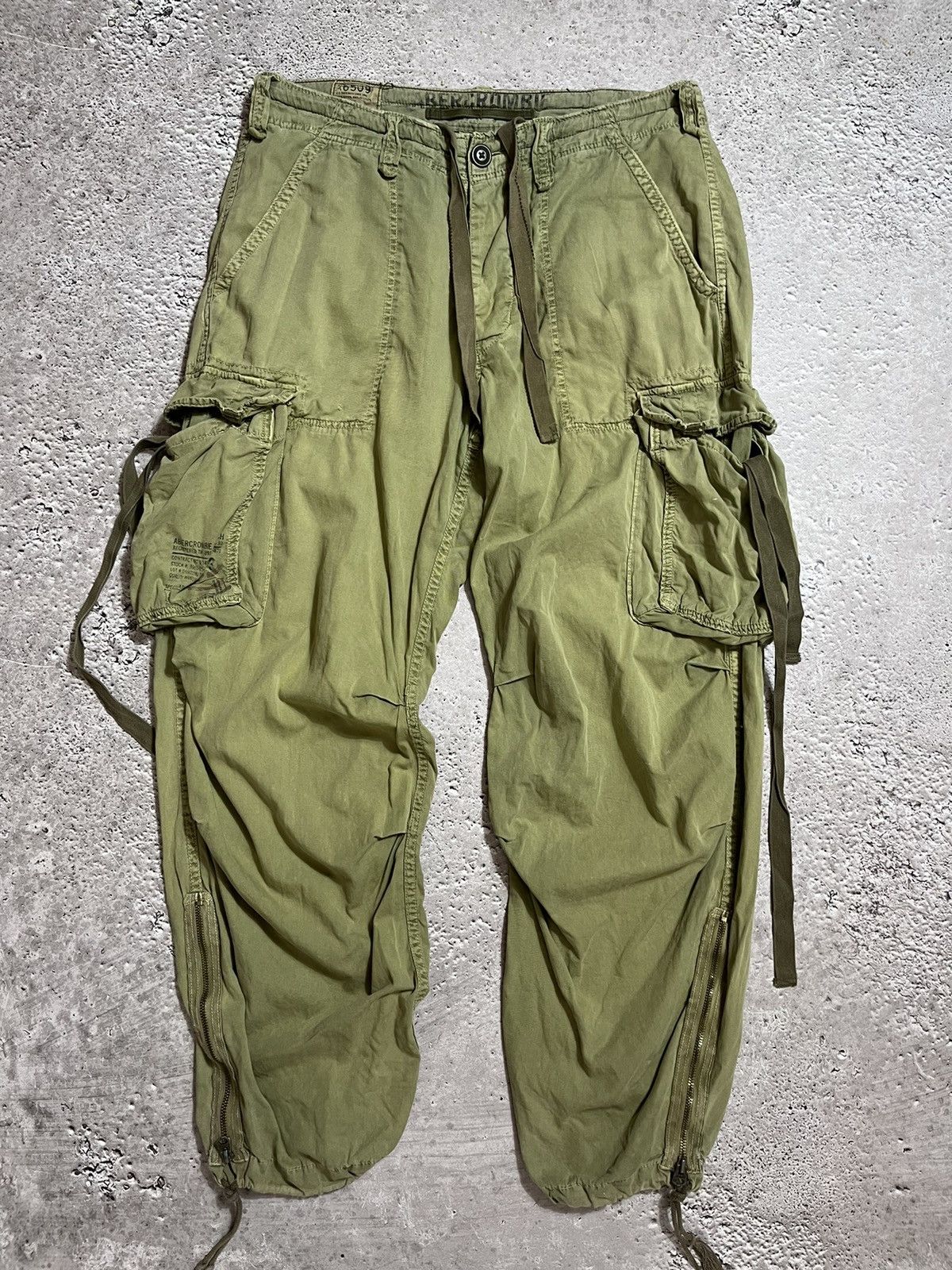 Japanese Brand × Vintage Cargo Bondage Parachute Japanese Vintage Pants Size US 36 / EU 52 - 2 Thumbnail