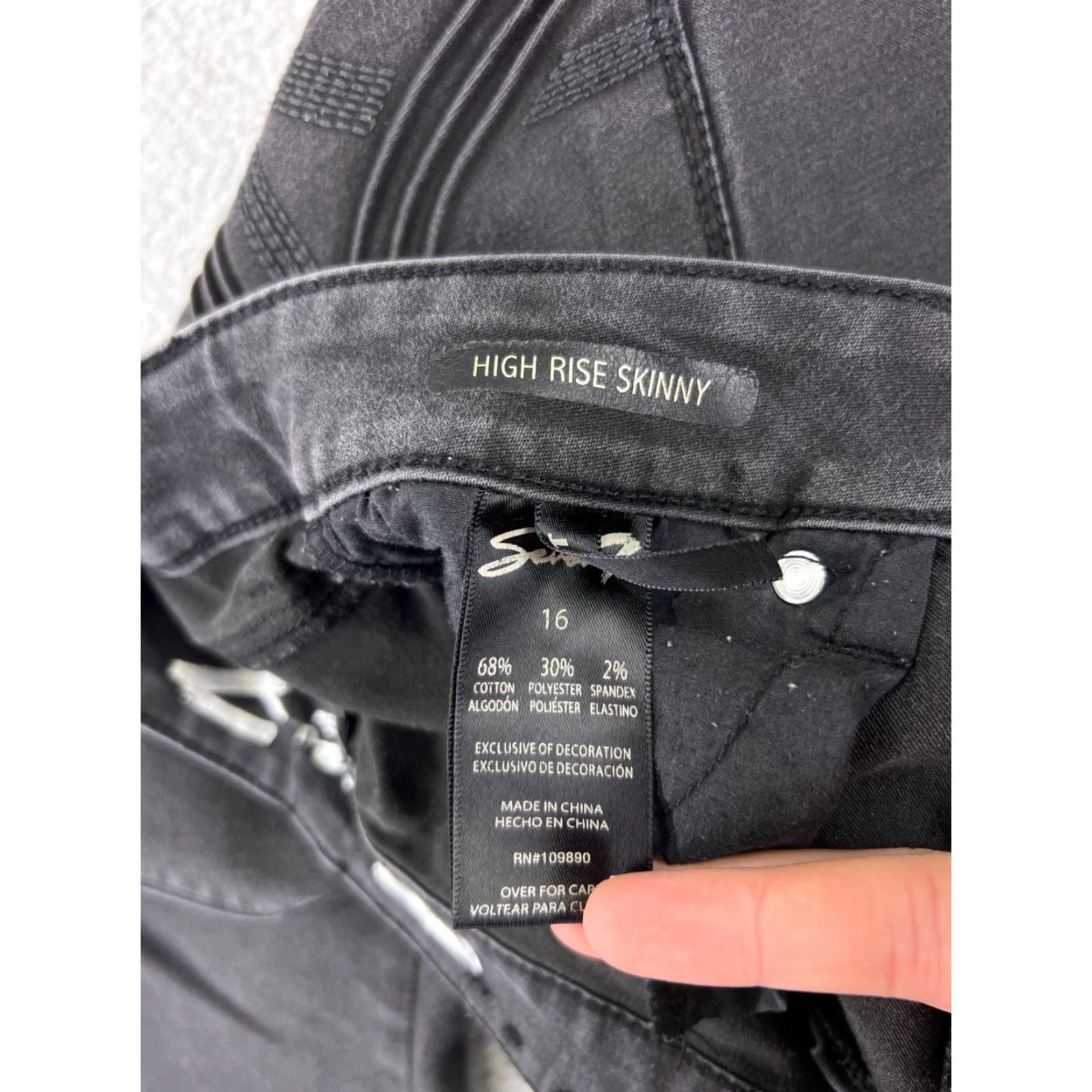 Vintage Seven7 Jeans Women 16 Black Denim Skinny High Rise Cotton Embellished 5-Pocket Designer American Jeans Mens? Size 38" / US 16 / IT 52 - 7 Thumbnail