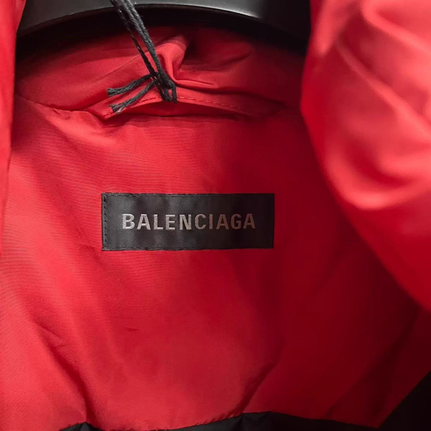 Balenciaga Balenciaga Red Logo Zip Jacket Size 54 New Size US L / EU 52-54 / 3 - 5 Thumbnail