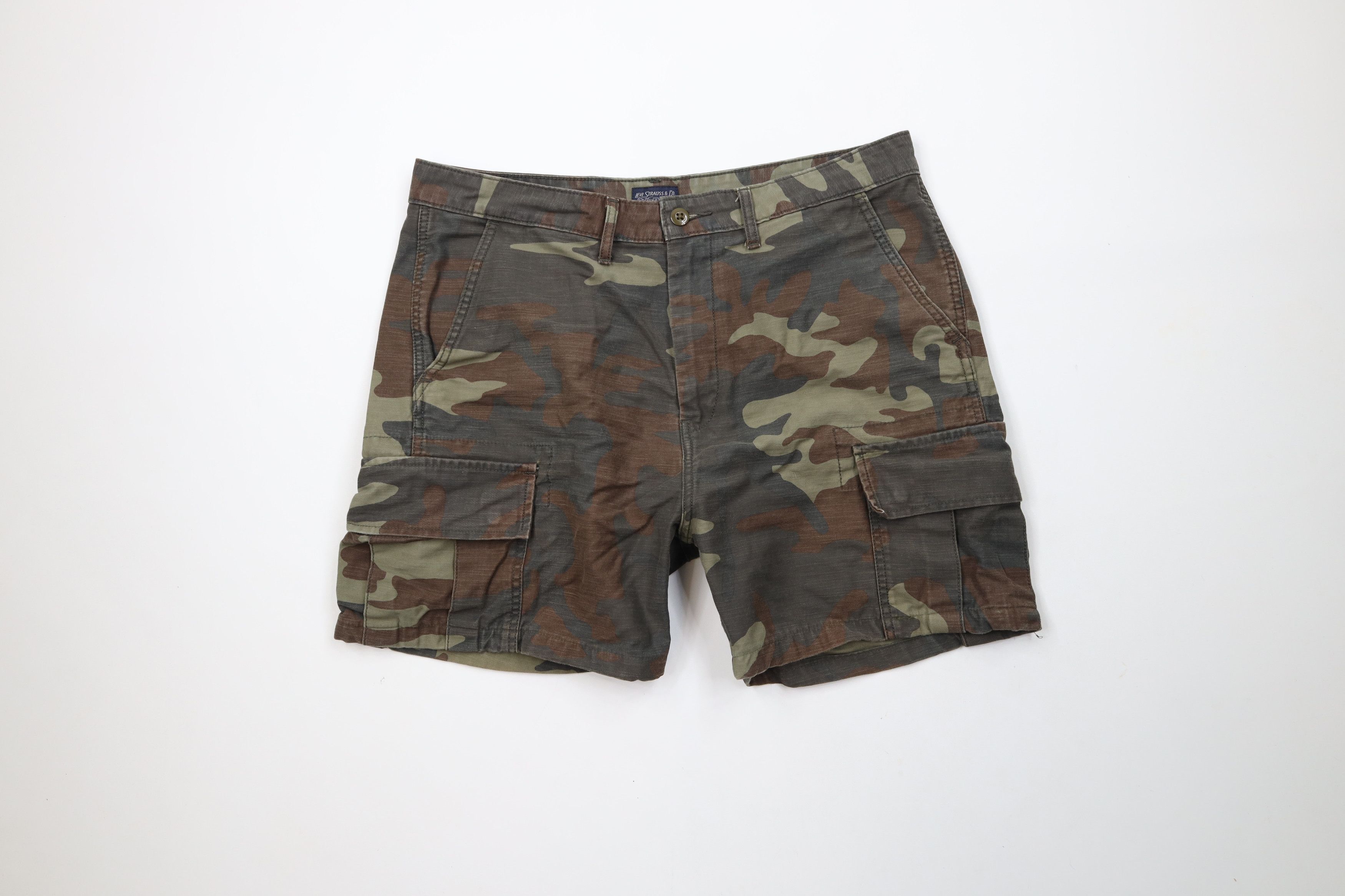 Levi's × Vintage Vintage Y2K Levis Above Knee Camouflage Cargo Shorts Cotton Size US 34 / EU 50 - 1 Thumbnail