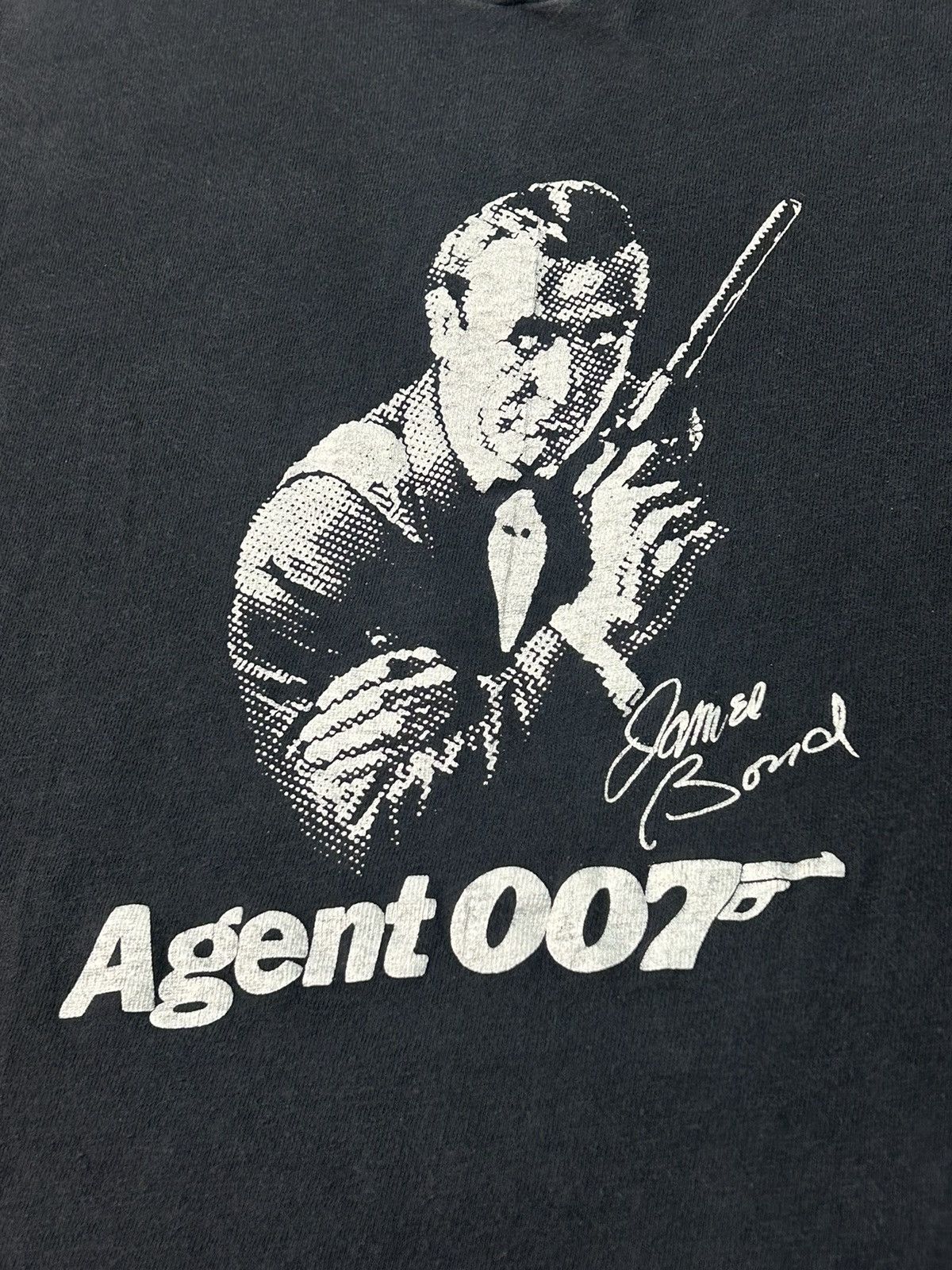 Hanes Vintage 90s James Bond Agent 007 Tee Size US M / EU 48-50 / 2 - 3 Thumbnail