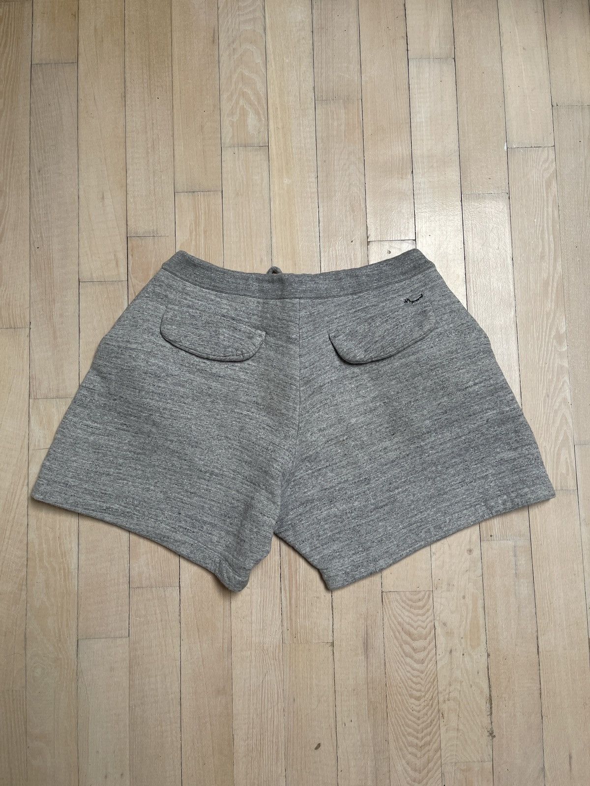 Dsquared2 Dsquared 2 sweat shorts Size US 30 / EU 46 - 4 Thumbnail