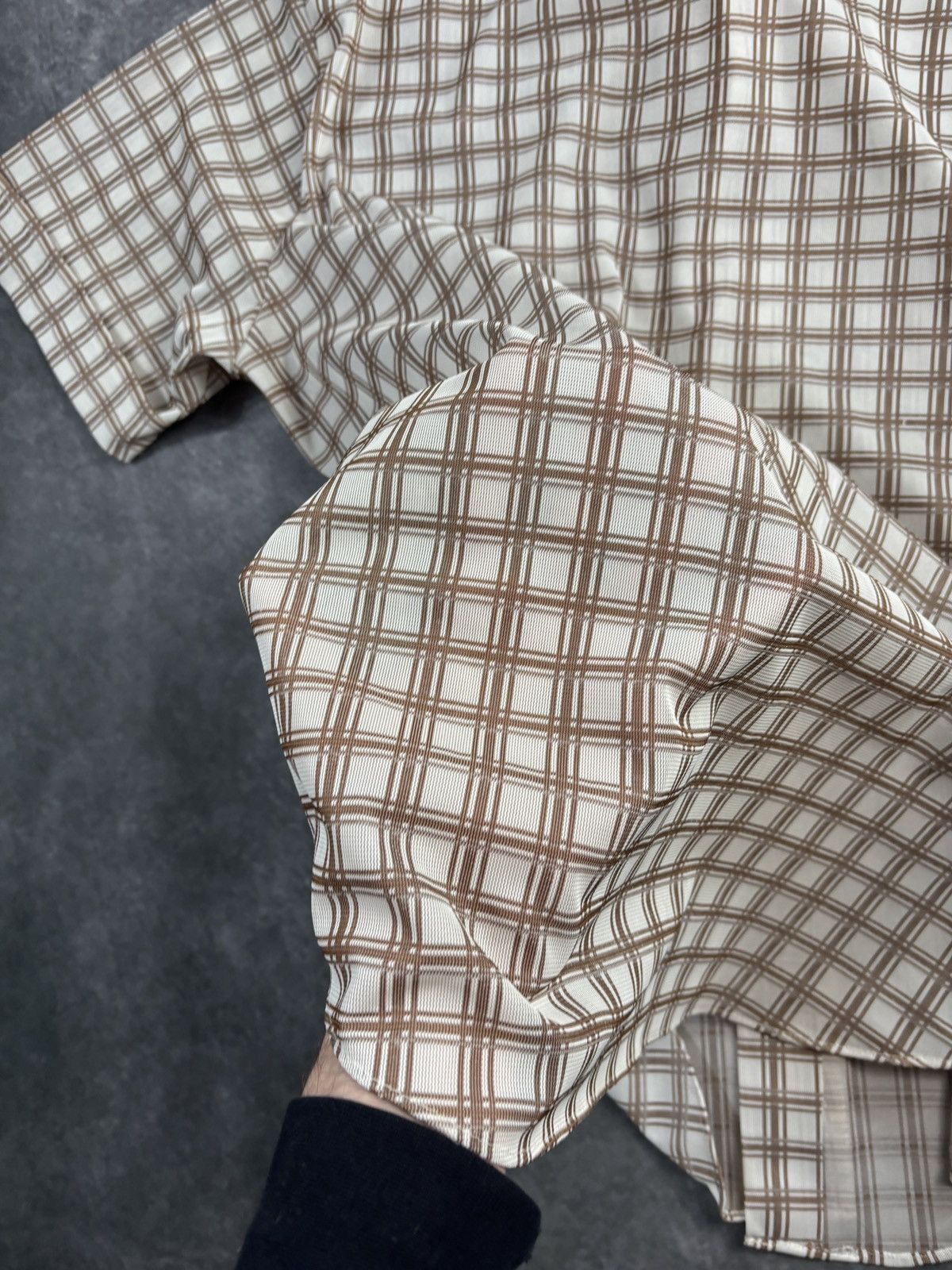Vintage 1960s Sheer Shortsleeve Shirt True Vintage Mesh Straight Hem Size US M / EU 48-50 / 2 - 3 Thumbnail