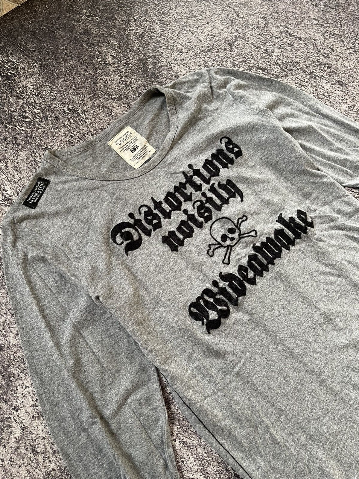 Japanese Brand Y2K Intheattic ifsixwasnine skull longsleeve Size US L / EU 52-54 / 3 - 2 Thumbnail