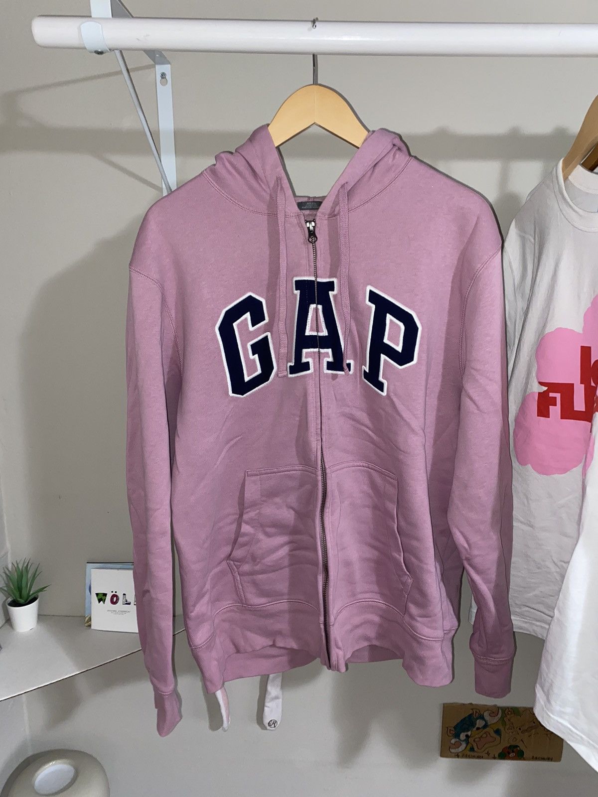 GAP zip up hoodie
