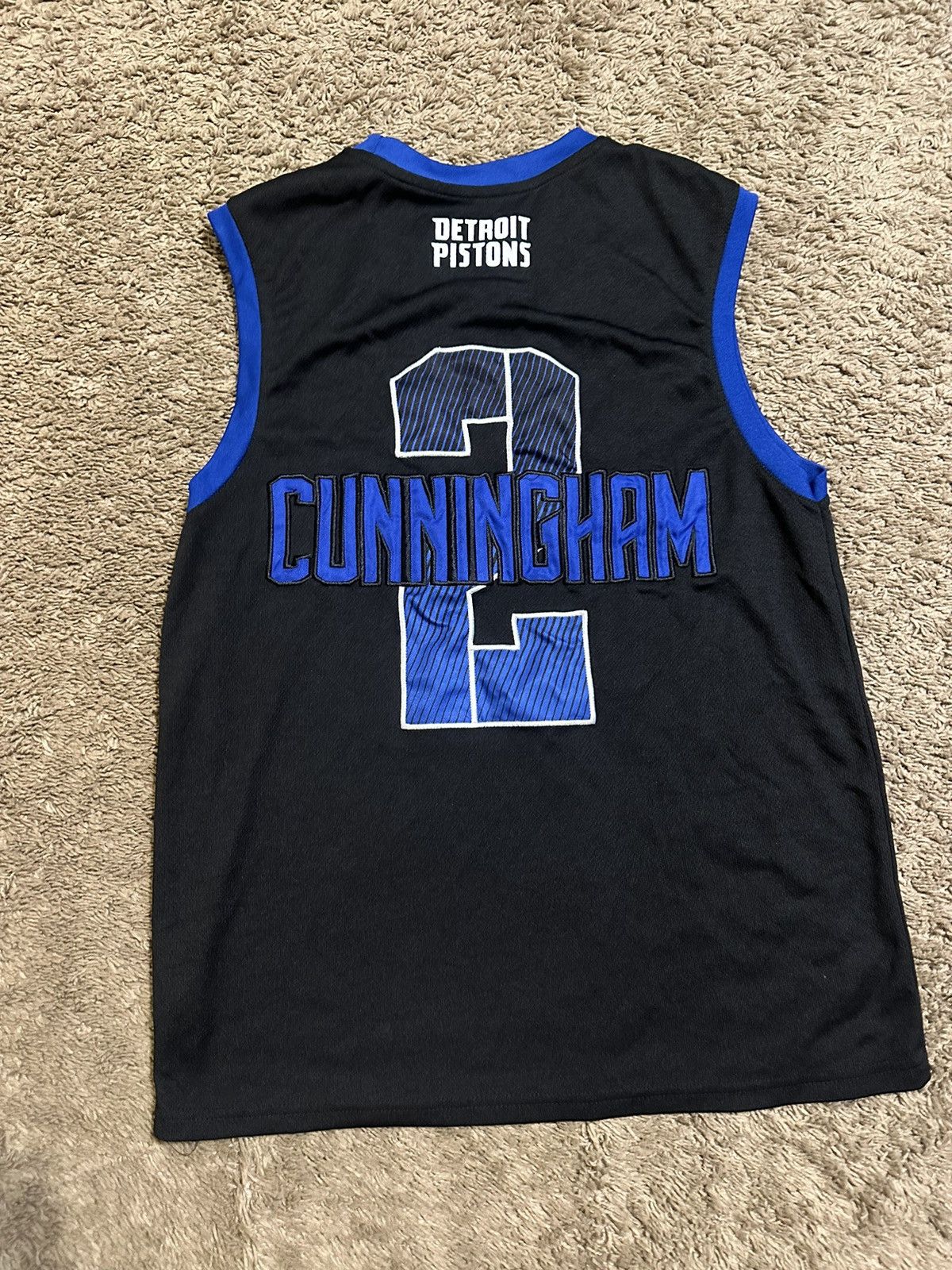 NBA × Vintage Vintage NBA Pistons “cunningham” jersey 00s size medium Size US M / EU 48-50 / 2 - 6 Thumbnail