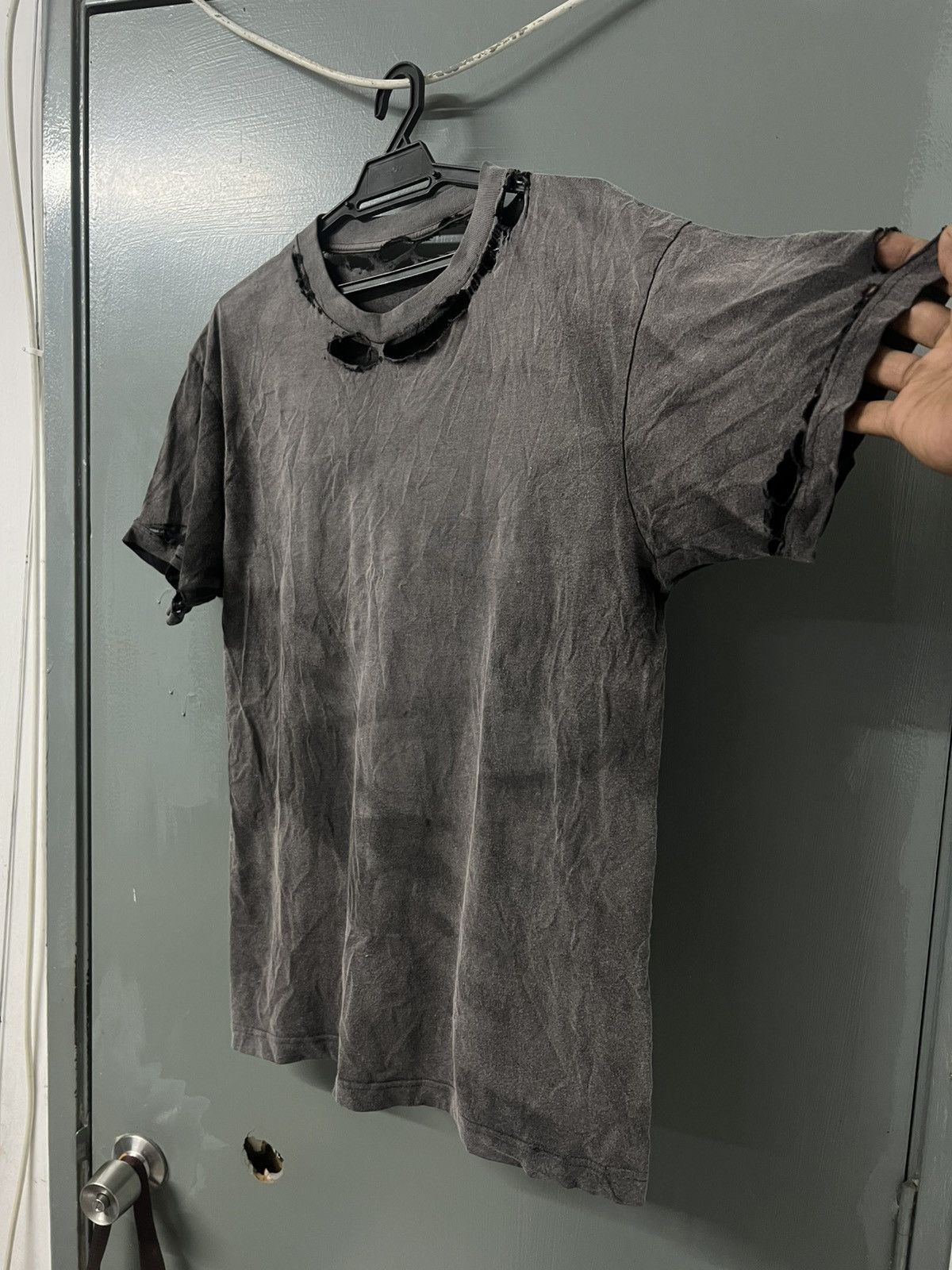 Vintage THRASHED SUN FADED ERD GRUNGE T-SHIRT Size US M / EU 48-50 / 2 - 4 Thumbnail