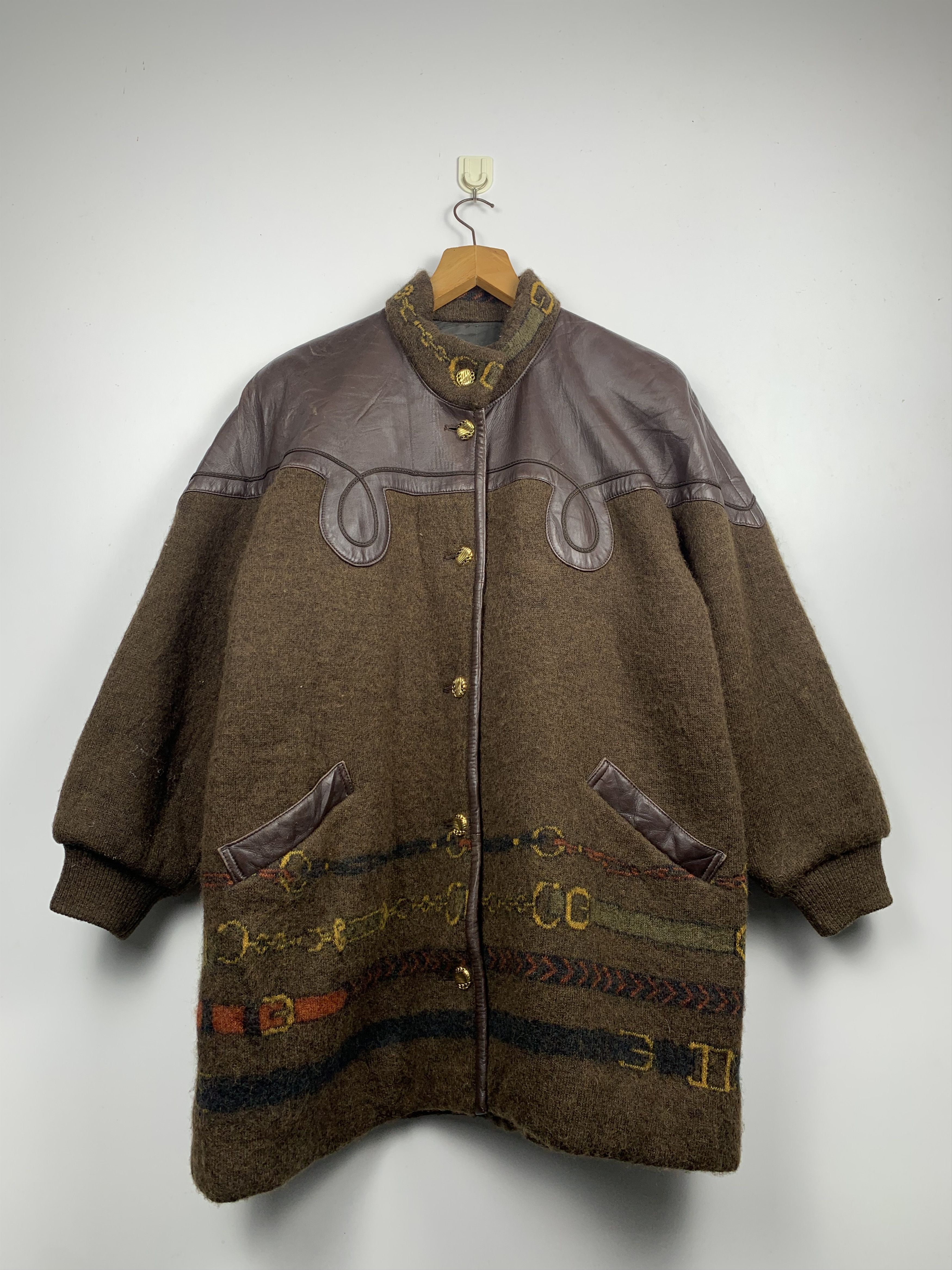 Vintage Vintage 80s Japanese Brand Fleece Leather Jacket J1195 Size US L / EU 52-54 / 3 - 1 Thumbnail