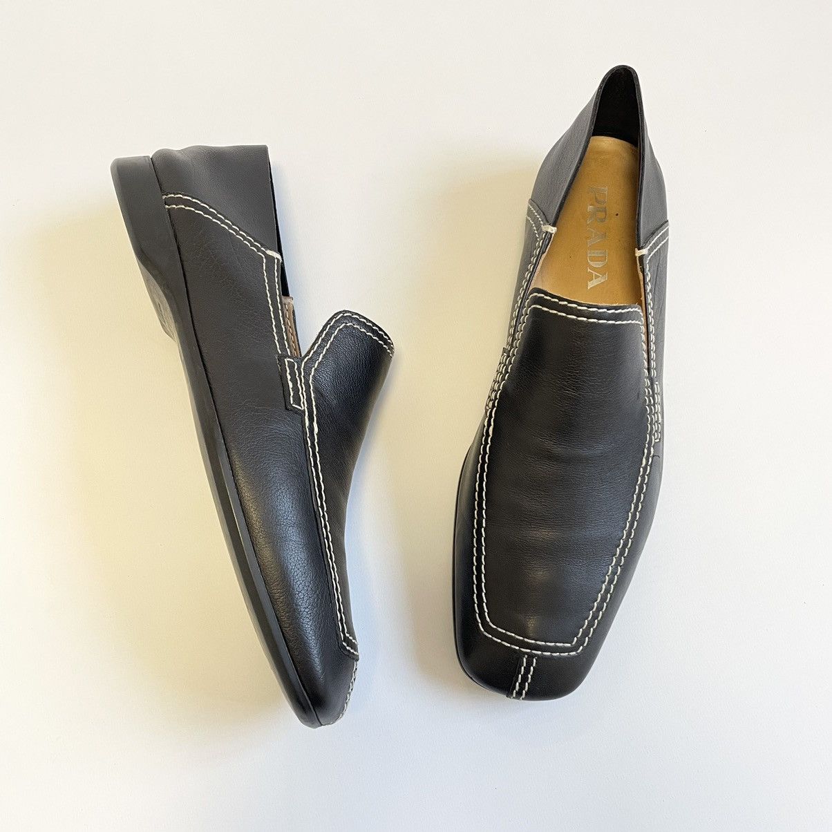 00s PRADA Square Toe Leather Shoes