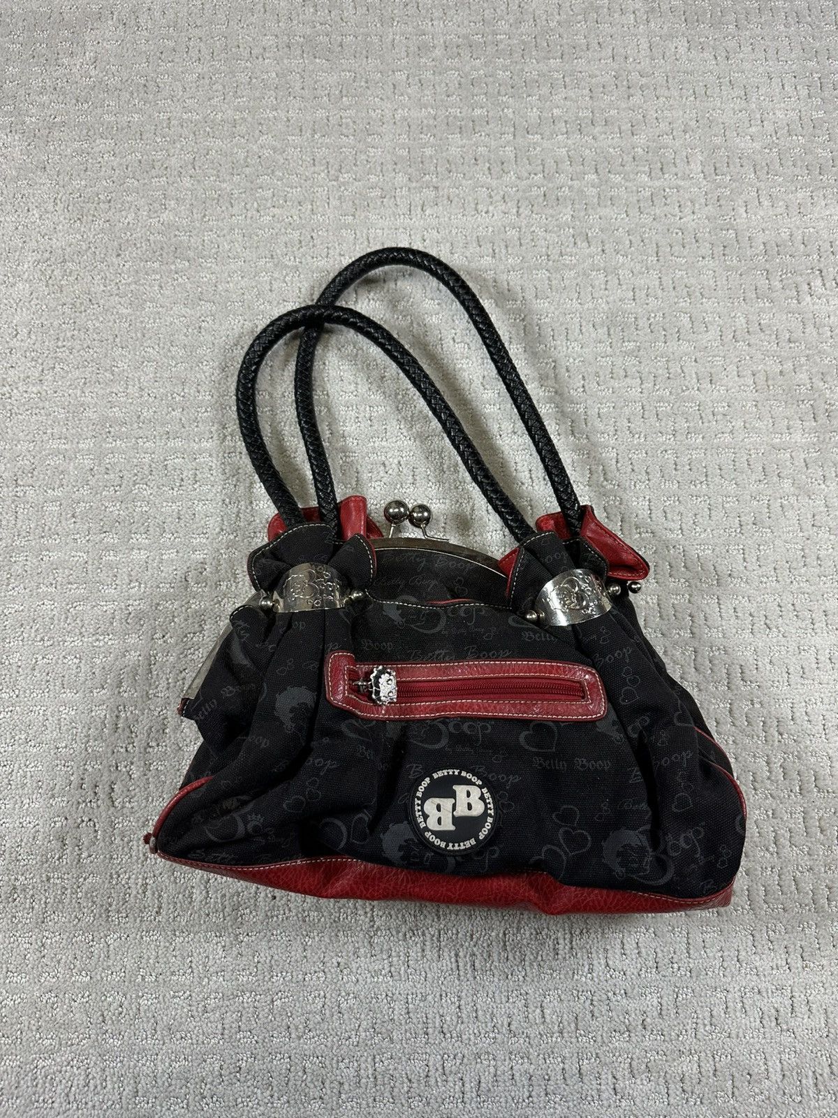 Vintage Y2K Betty Boop Black/Red leather bag Size ONE SIZE - 2 Thumbnail