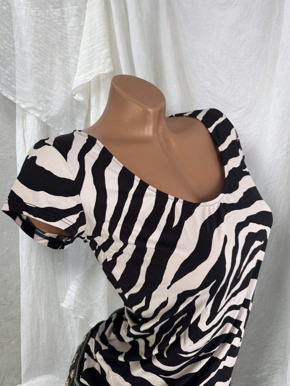 D&G Dolce & Gabbana Vintage Zebra Print Y2K T-Shirt