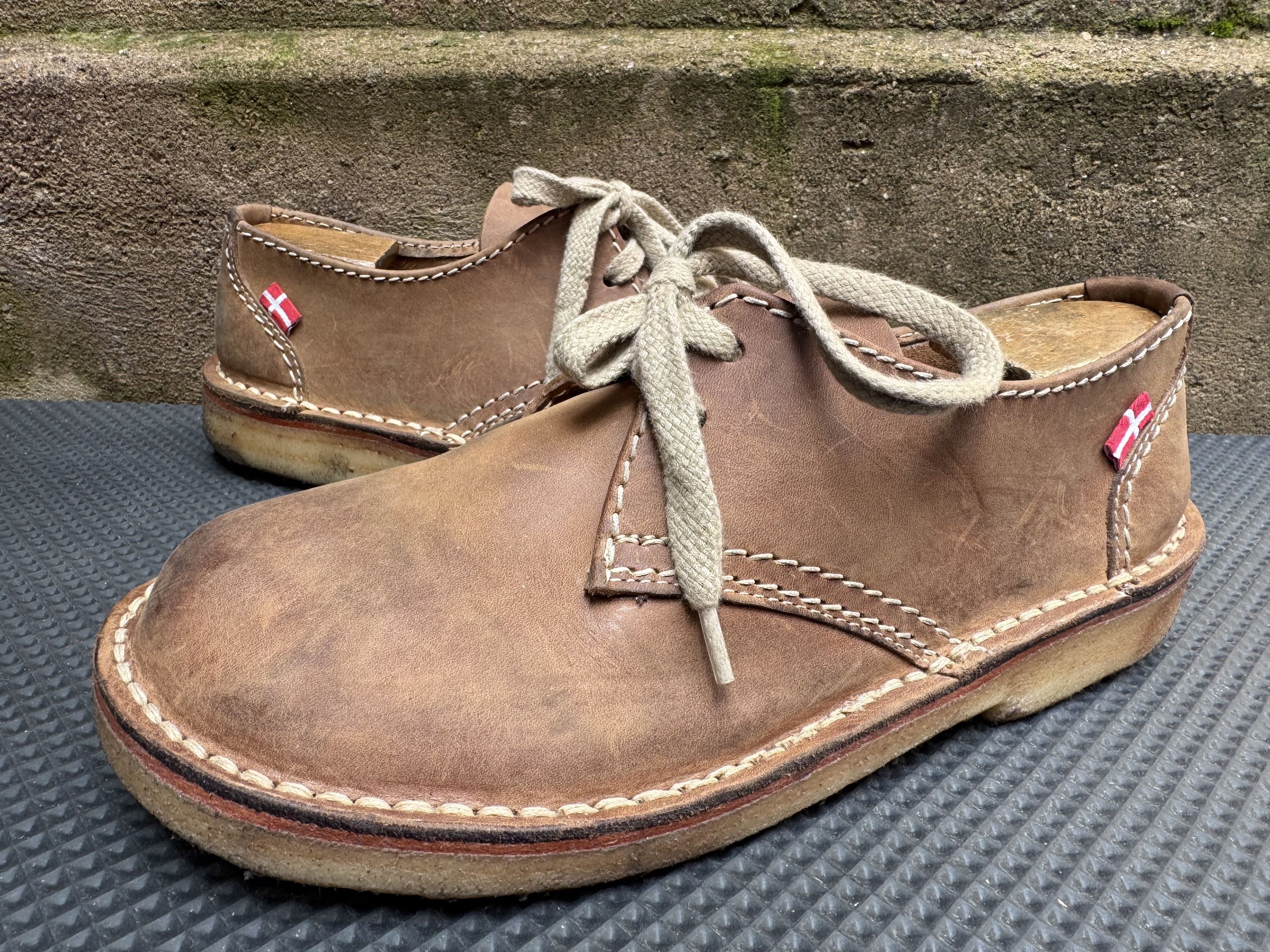 Duckfeet Gucci Leather Loafer Signature red and blue Web detail Size US 9 / EU 42 - 1 Thumbnail