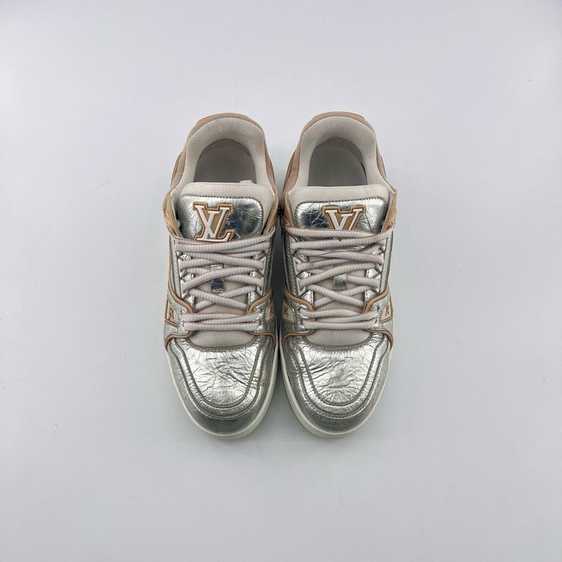 Louis Vuitton Louis Vuitton Trainer Fashion Sneakers in Silver -2508 Size US 8 / IT 38 - 2 Thumbnail