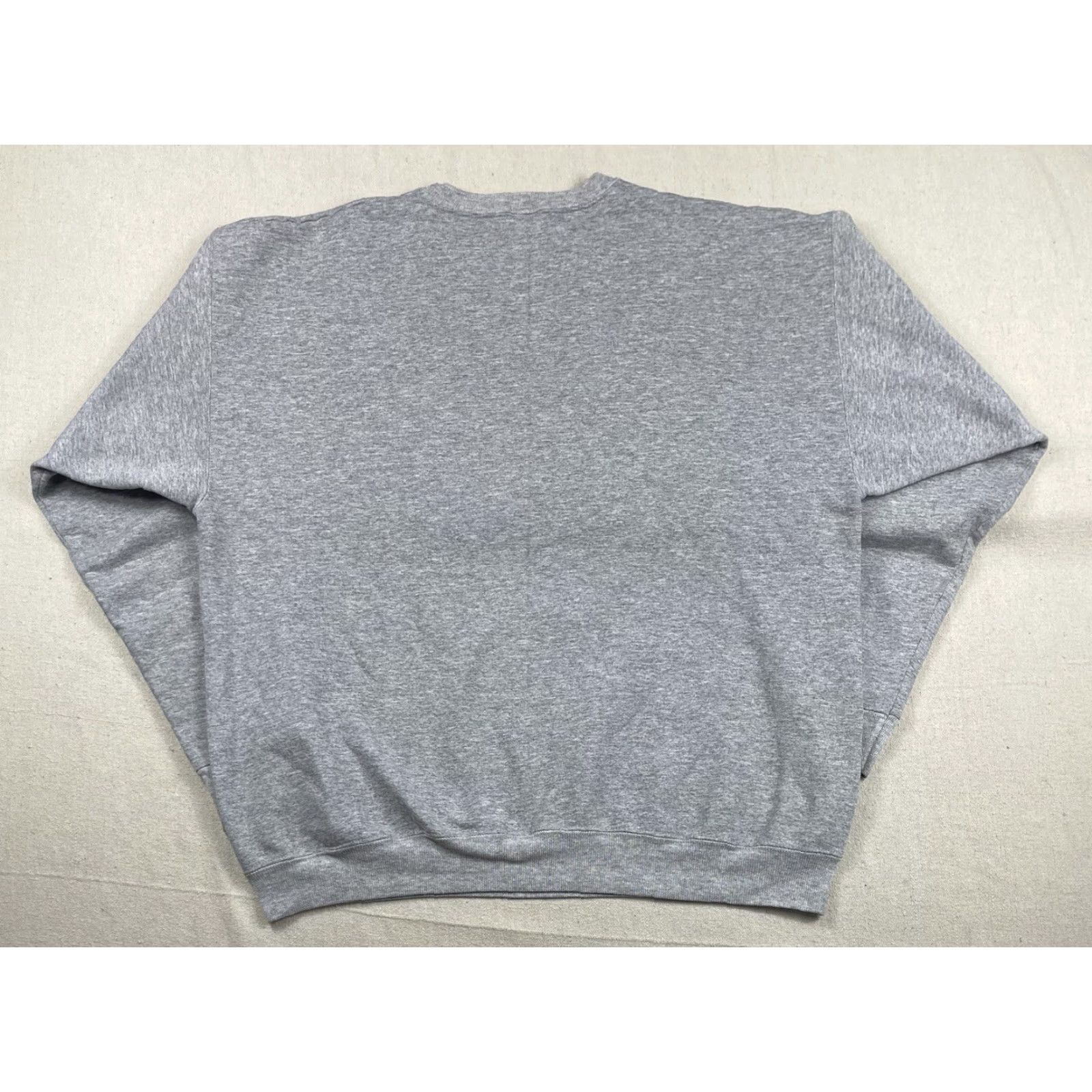 Champion VINTAGE Champion Mens L Crewneck Sweatshirt Gray Script Collegiate Essential 90s USA Logo Embroidered Pullover Military/Team/Varsity Boys Mens Size US L / EU 52-54 / 3 - 3 Thumbnail