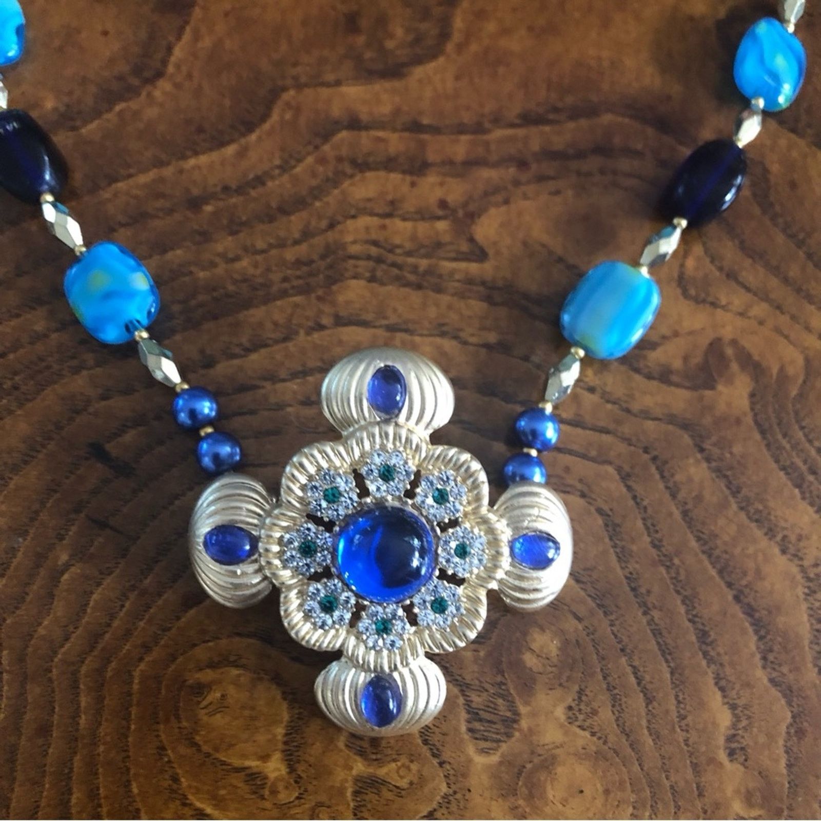 Handmade Handcrafted repurpose glass stone Pearl necklace Size ONE SIZE - 9 Thumbnail