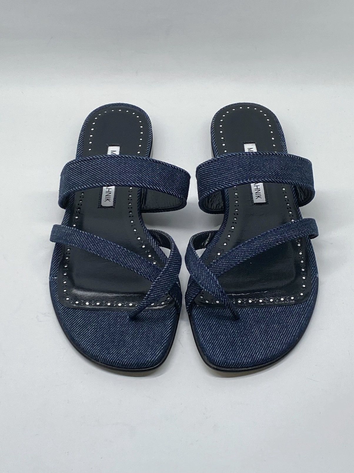Manolo Blahnik Manolo Blahnik Susaperf Cotton Flat Sandals size 37 Size US 7 / IT 37 - 4 Thumbnail