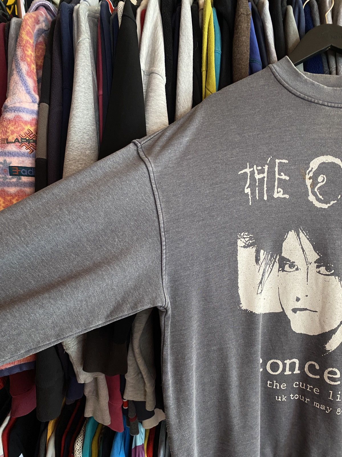 Band Tees VINTAGE THE CURE CONCERT 84 OVERSIZED SWEATSHIRT Size US XL / EU 56 / 4 - 6 Thumbnail