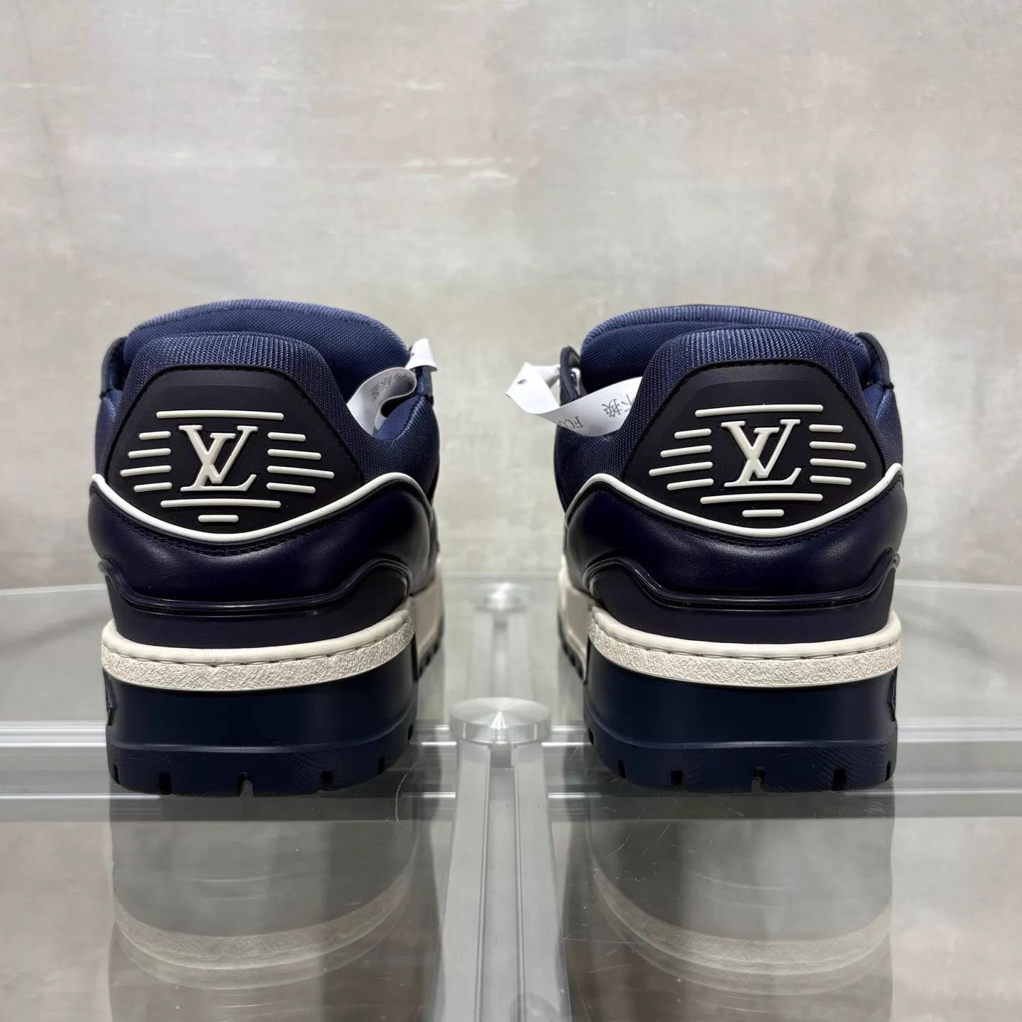 Louis Vuitton LV Trainer Maxi Blue Valentine's Day UK7 41 Size US 8 / EU 41 - 6 Thumbnail