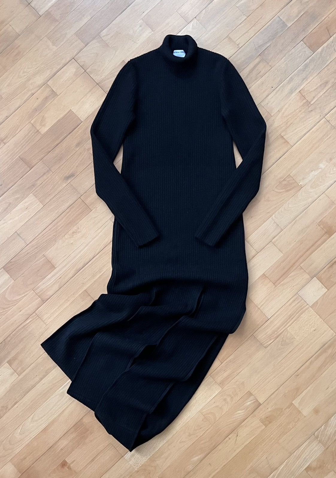 Bottega Veneta Bottega Vaneta heavy dress splitted leg opening Size XL / US 12-14 / IT 48-50 - 2 Thumbnail