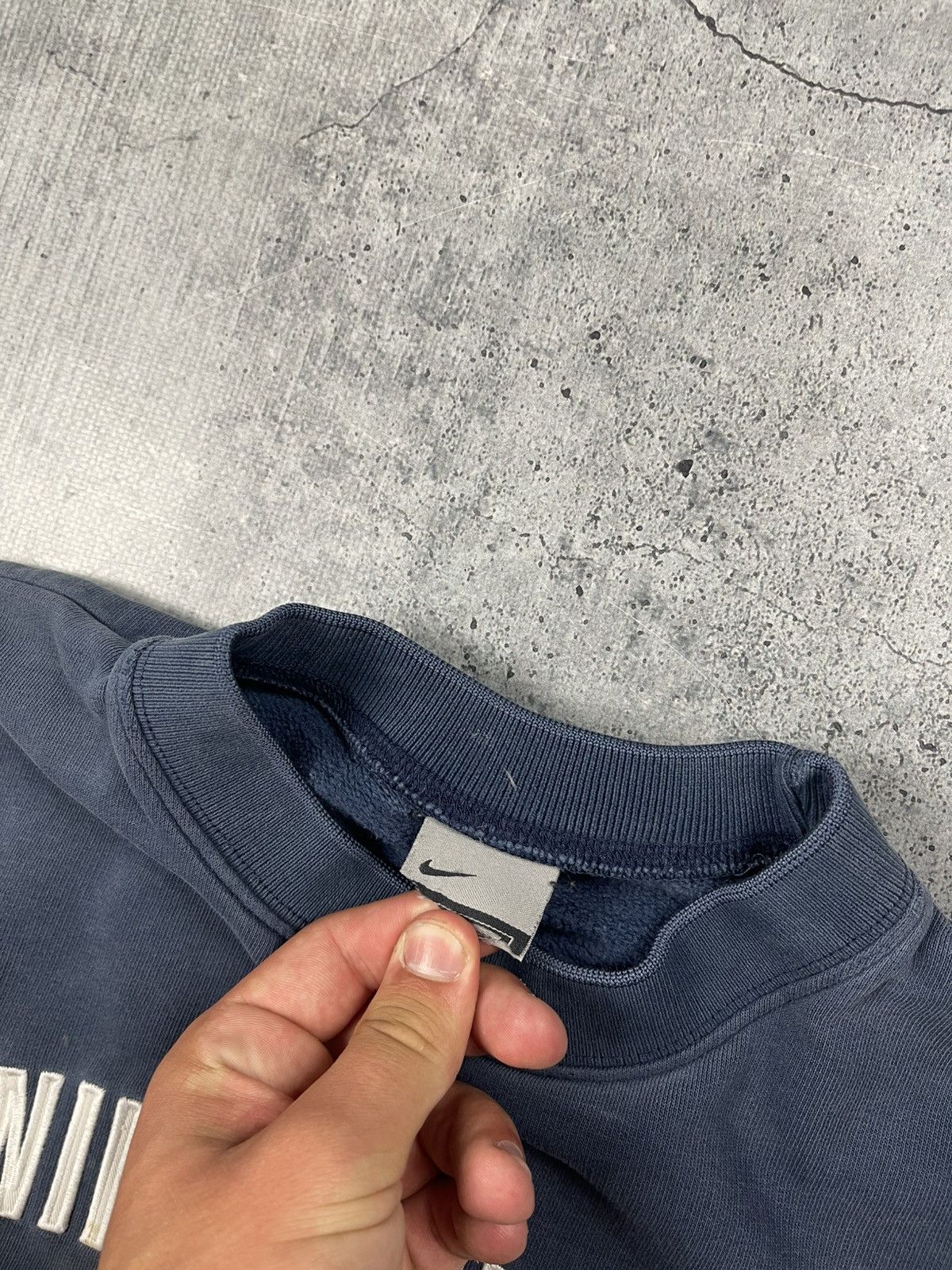 Nike Vintage Nike Sweatshirt Big logo Crazy Athletic Distressed Size US M / EU 48-50 / 2 - 6 Thumbnail
