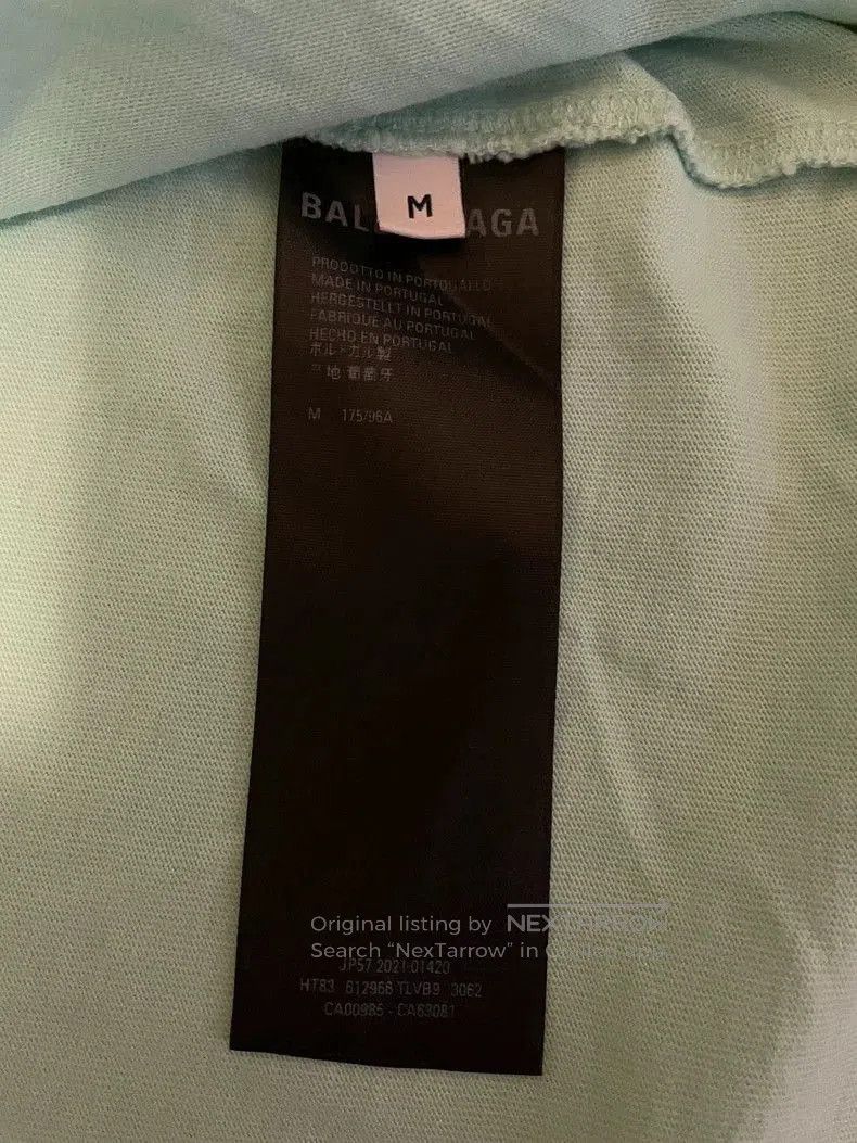 Balenciaga Balenciaga Embroidered Short Sleeve T. Size US M / EU 48-50 / 2 - 6 Thumbnail