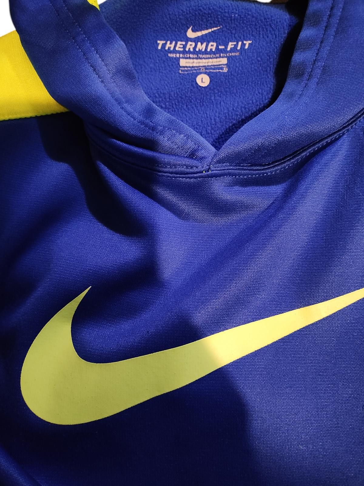 Nike Nike Boys' Large Blue and Neon Green Hoodie Size US L / EU 52-54 / 3 - 6 Thumbnail