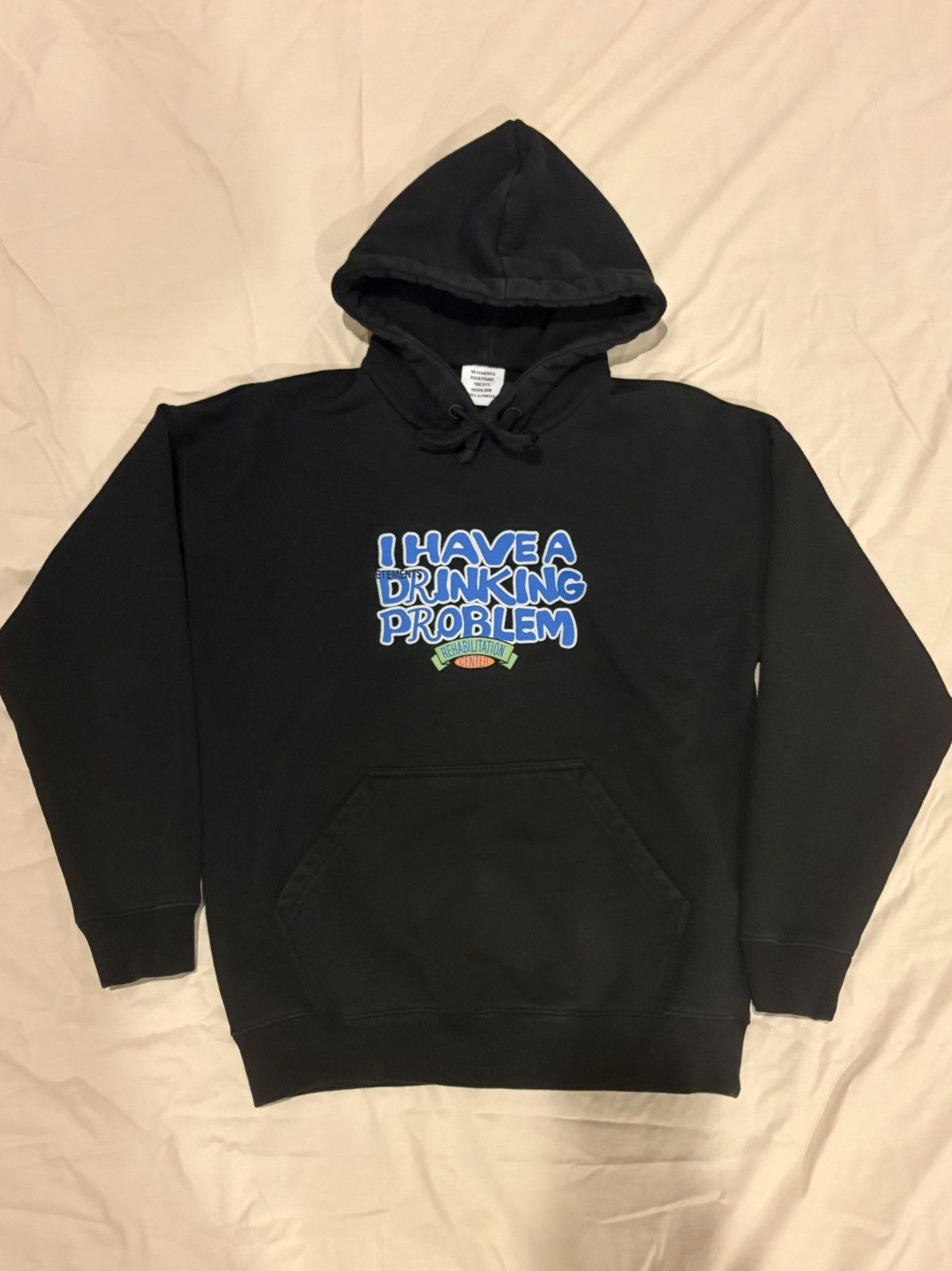Vetements VETEMENTS FW19 “I Have A Drinking Problem” HOODIE Size US S / EU 44-46 / 1 - 3 Thumbnail