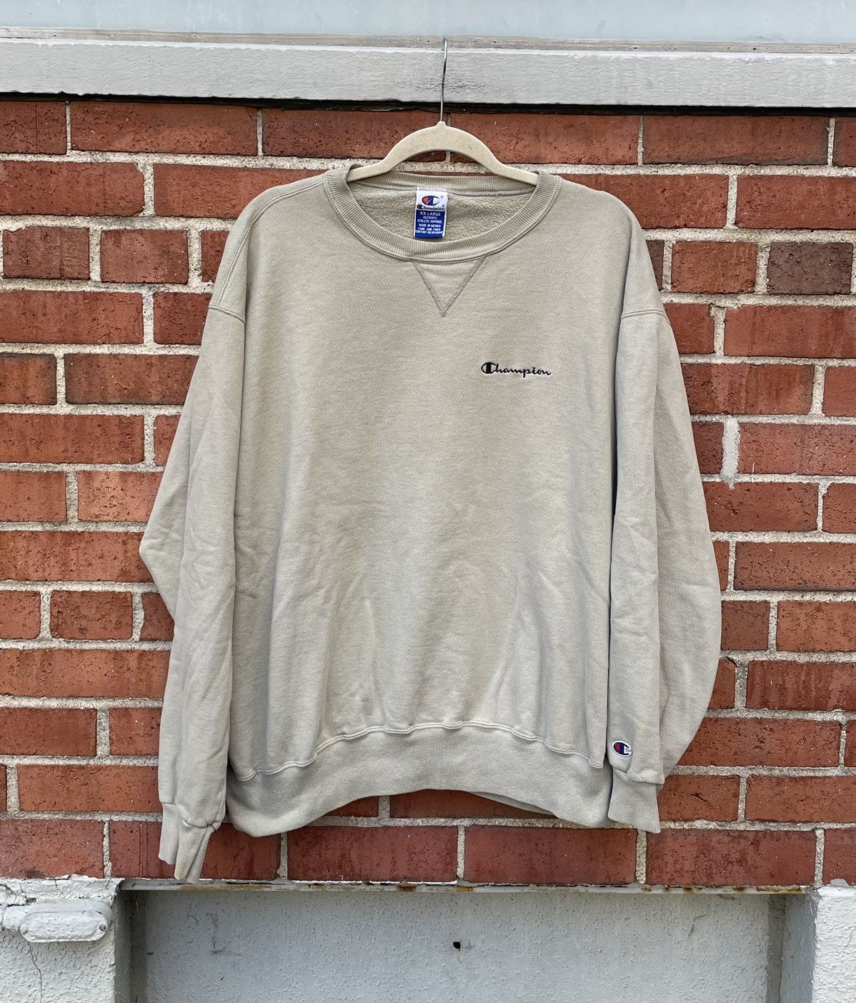 Champion Vintage 90s Champion Script Logo Spell Out Crewneck Size US XXL / EU 58 / 5 - 1 Thumbnail