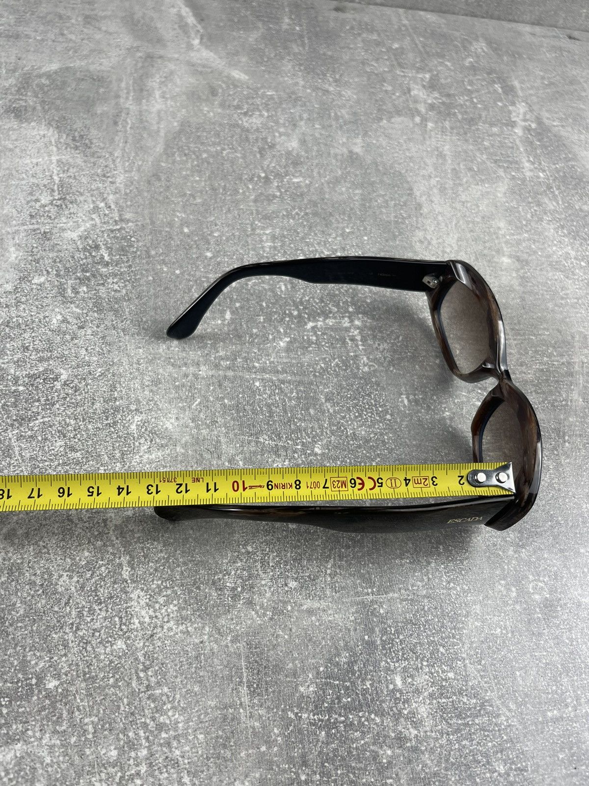 Escada Escada 00s Oval Acetate Sunglasses Brown Tortoise Hand Made Size ONE SIZE - 10 Thumbnail