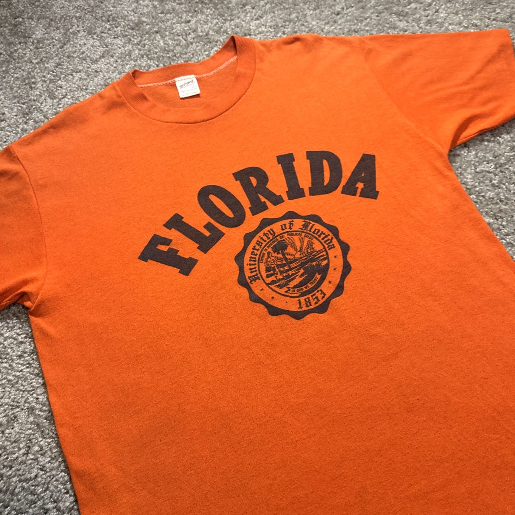 Vintage VINTAGE University of Florida Gators Orange Sportswear T-Shirt Large Men 80s Shirt Size US L / EU 52-54 / 3 - 4 Thumbnail