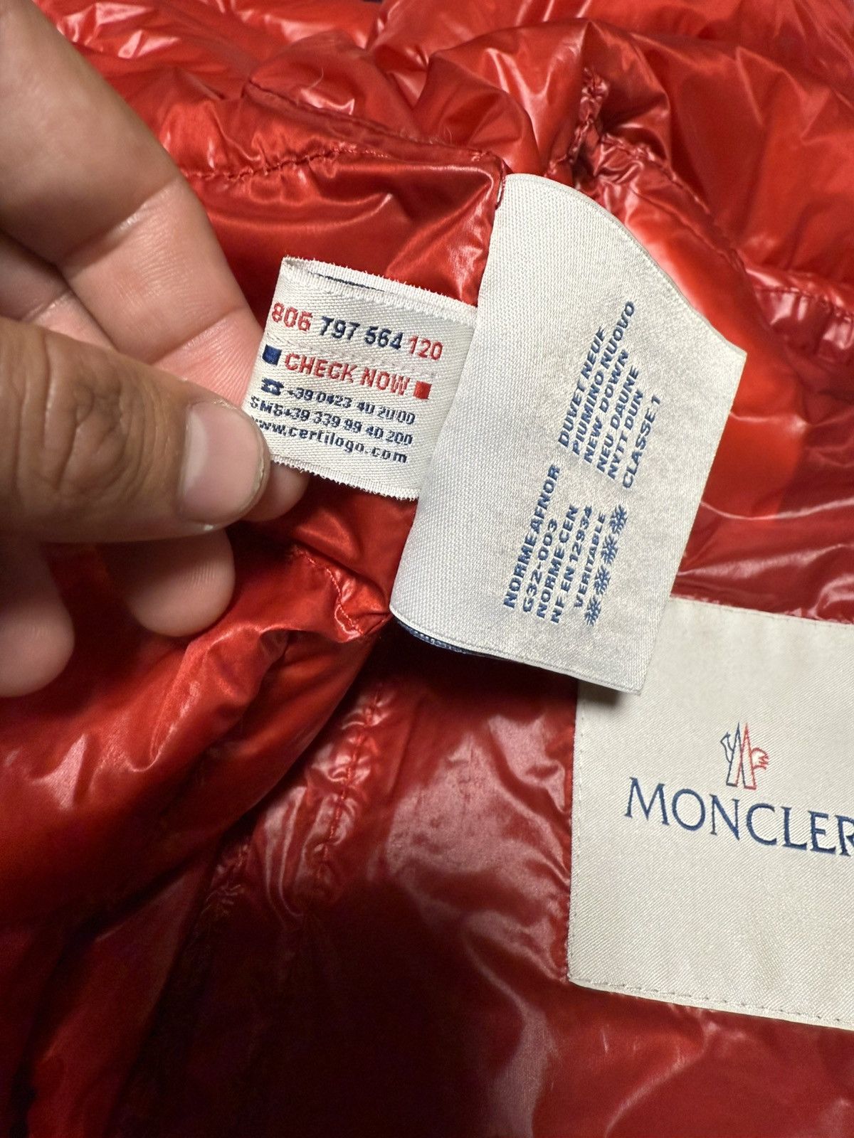 Moncler Moncler acorus red down jacket Size US S / EU 44-46 / 1 - 10 Thumbnail