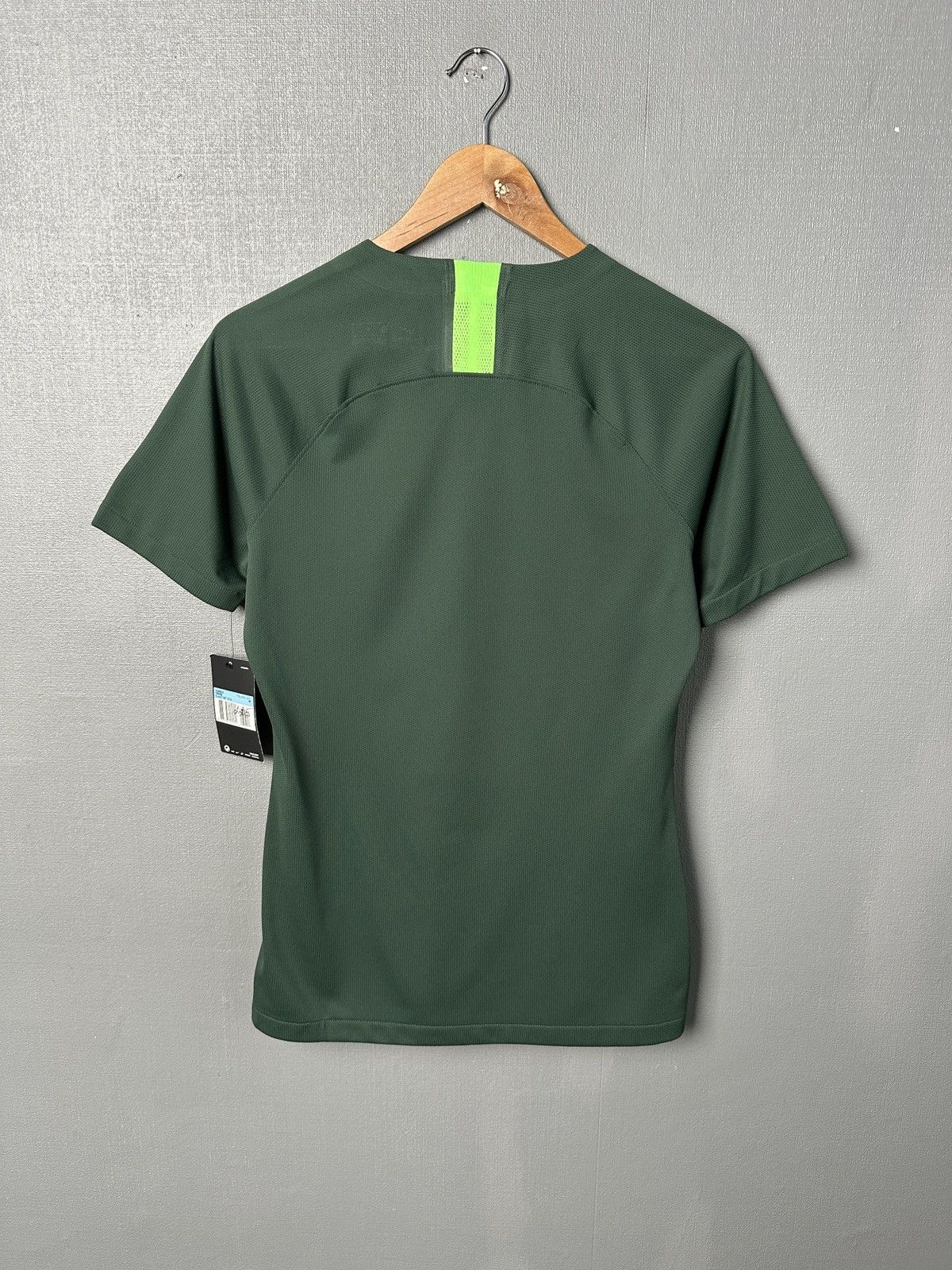 Nike NIKE Nigeria 2018 World Cup Women’s Away Soccer Jersey Shirt Size M / US 6-8 / IT 42-44 - 2 Thumbnail