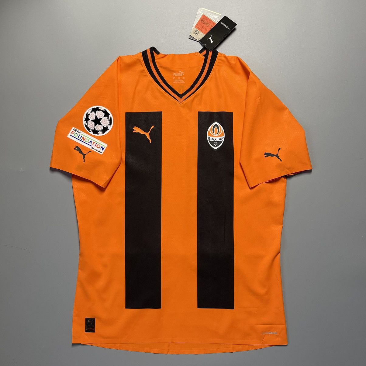 Puma × Vintage NWT SHAKHTAR PUMA 2022/2024 FOOTBALL HOME JERSEY #8 SUDAKOV Size US XL / EU 56 / 4 - 2 Thumbnail