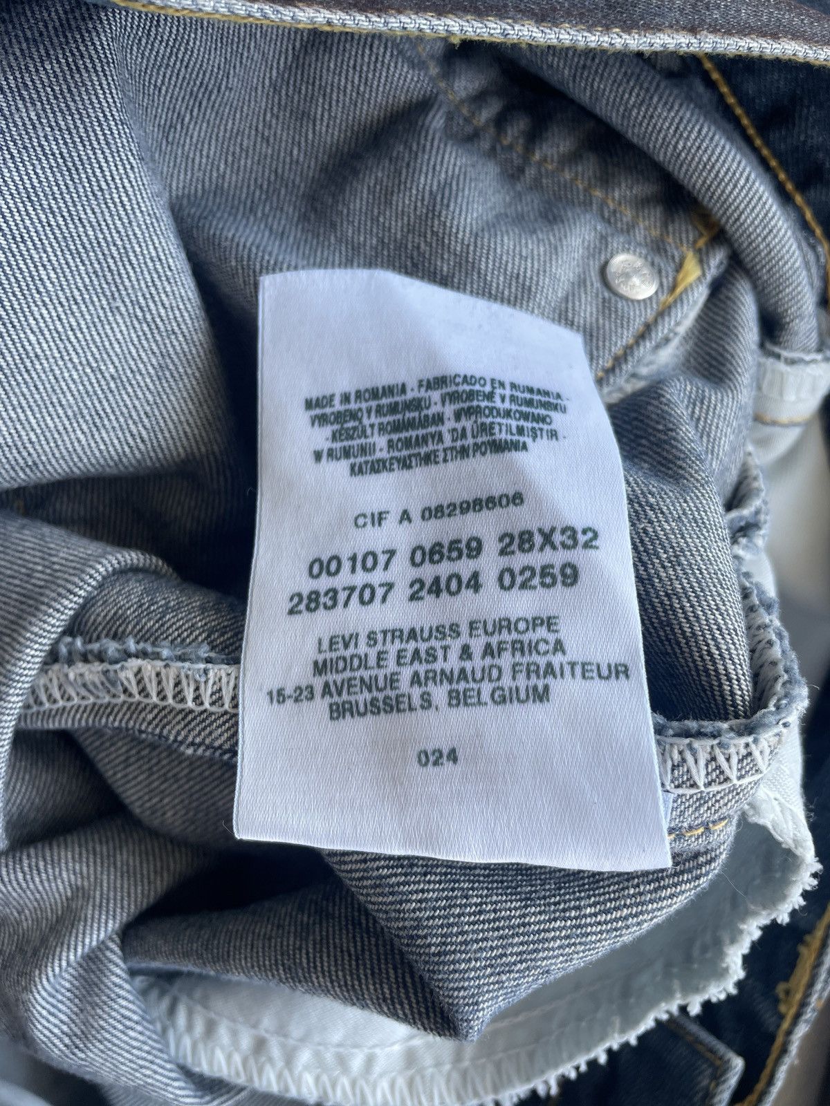 Levi's Vintage Clothing Deadstock Levi's Engineered Jeans Lot107 BootCut Y2K Archive Size 28" / US 6 / IT 42 - 9 Thumbnail