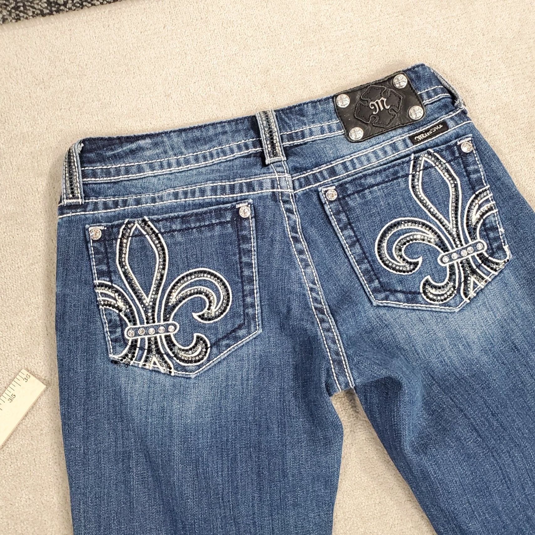Miss Me VINTAGE Miss Me Jeans Womens 30 Boot Cut Blue Faded Dark Wash Rhinestones Fleur De Lis Jeans Womens 30 Blue Size 30" / US 8 / IT 44 - 2 Thumbnail
