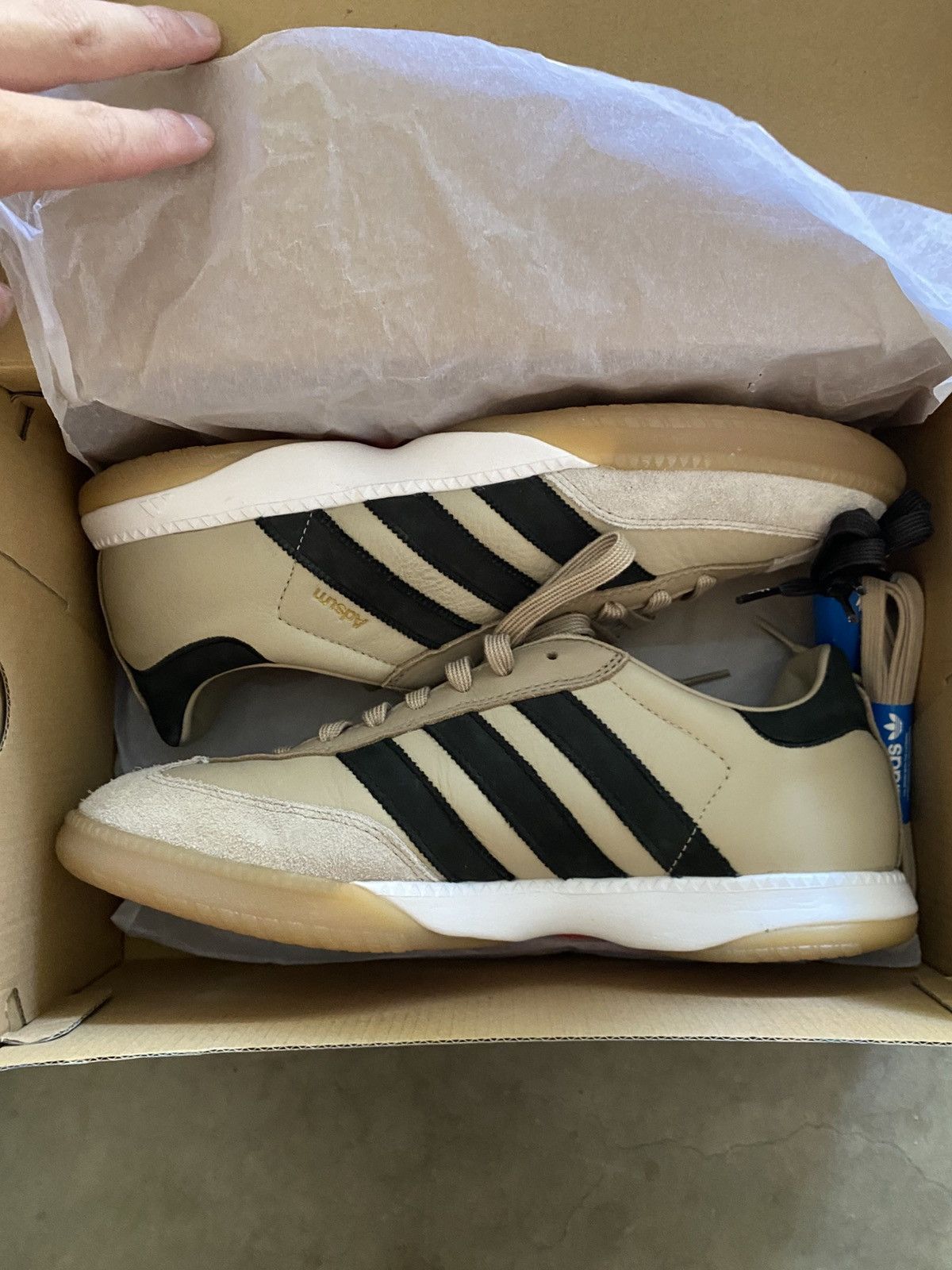 Adsum Adsum Adidas Samba Millennium Natural 12.5 Size US 12.5 / EU 45-46 - 1 Thumbnail