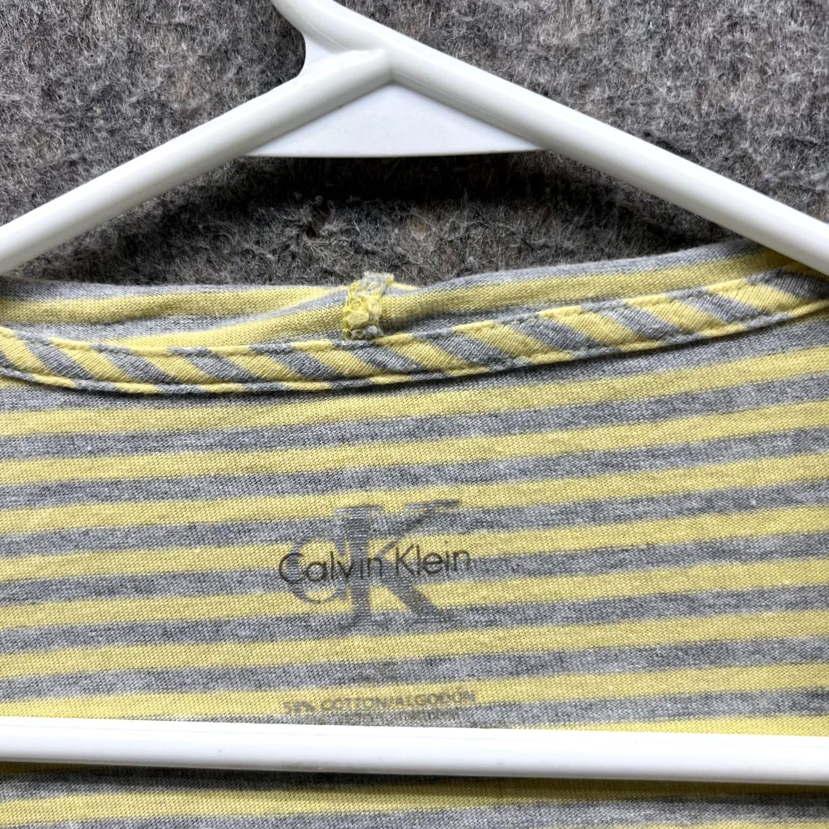 Calvin Klein Calvin Klein Sweater Women Large Pullover Hooded Striped Yellow Gray Logo Fleece Cotton Long Sleeve Knit Taraf? Size L / US 10 / IT 46 - 4 Thumbnail