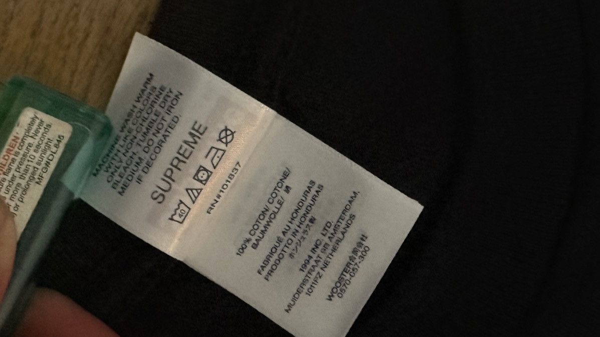 Supreme Supreme Arabic Box Logo Tee Color: navy Size US M / EU 48-50 / 2 - 4 Thumbnail