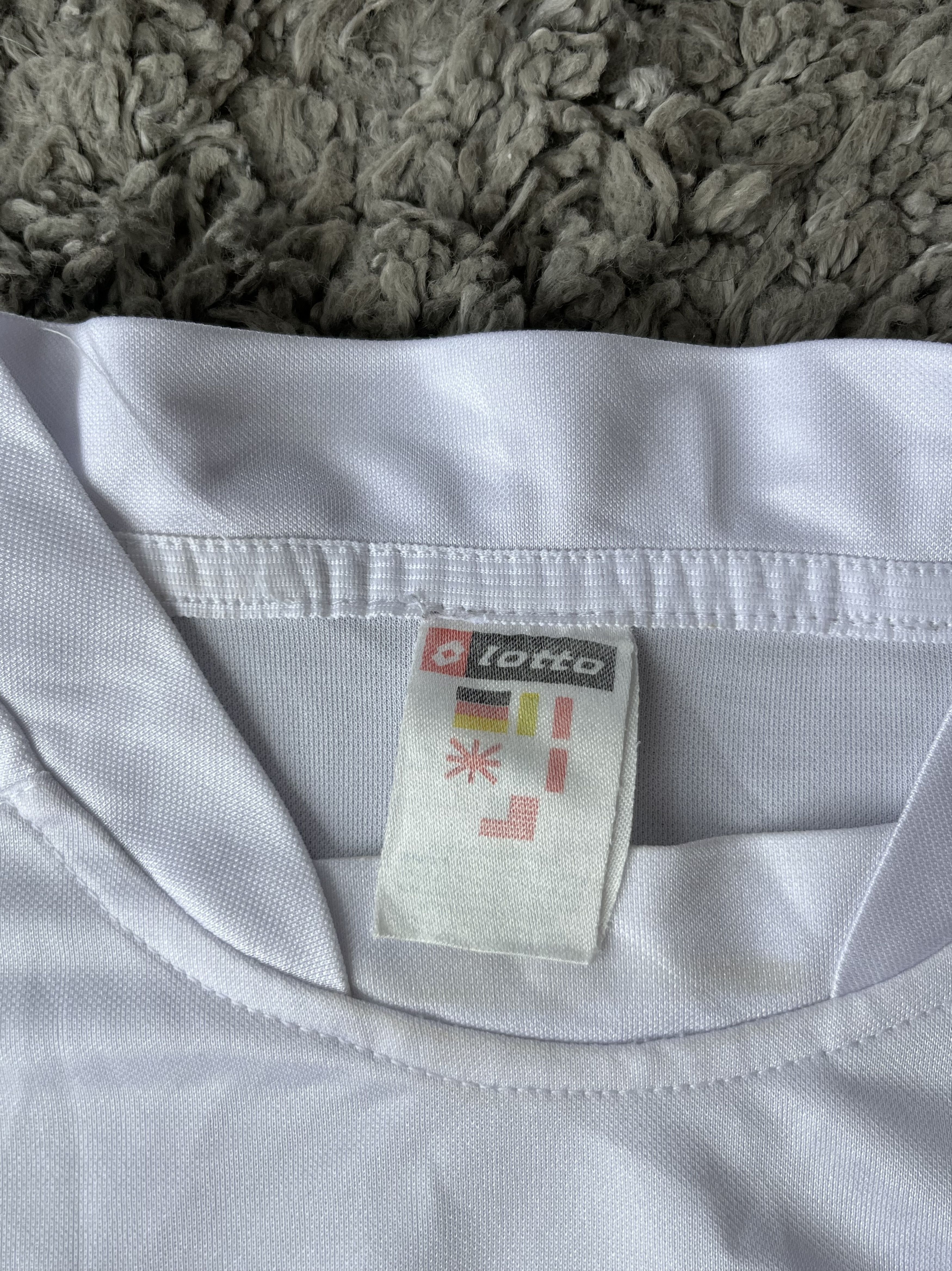 Lotto Sport LOTTO BORUSSIA Mönchengladbach Home Football Jersey 2003/04 Size US M / EU 48-50 / 2 - 10 Thumbnail