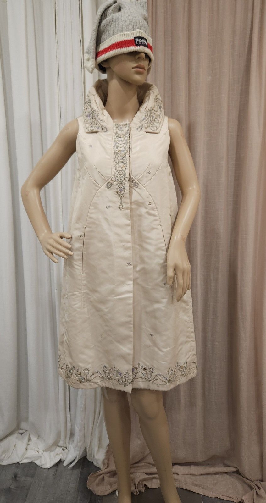 Vintage Rare Vintage SHIATZY CHEN Hand-Embroidered Padded Dress Size S / US 4 / IT 40 - 2 Thumbnail