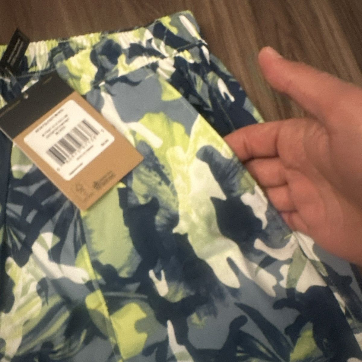 The North Face The North Face Men’s Pull-On Shorts M Tropical Camo Size US 32 / EU 48 - 3 Thumbnail