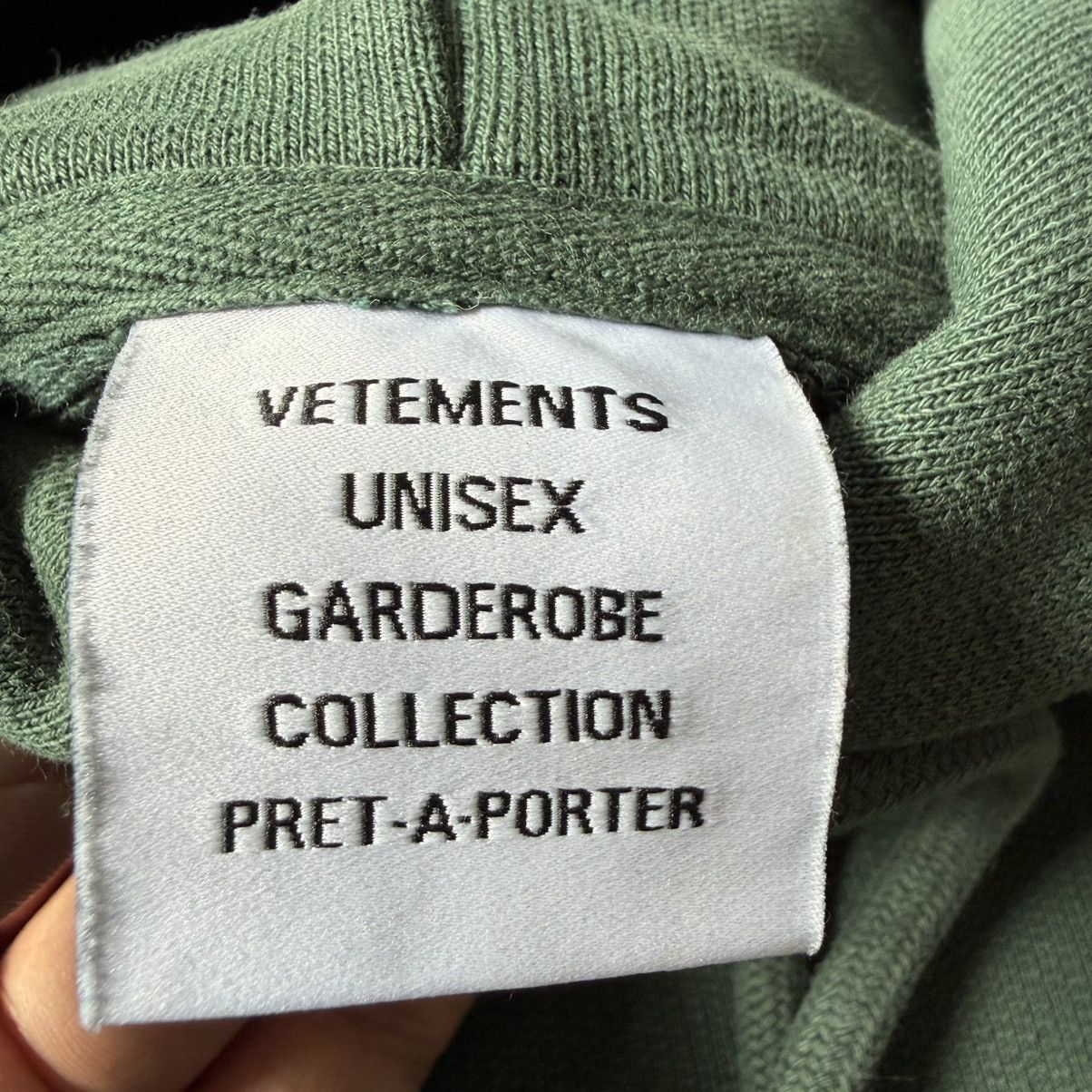 Vetements Vetements - Barcode Logo Label Popover Hoodie Size US XS / EU 42 / 0 - 7 Thumbnail